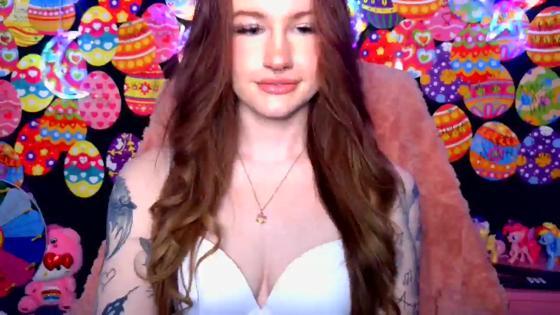 Gallery image thumbnail from RainStormin's myfreecams stream on, 04/13/2025, 02:05 image 18 of 20