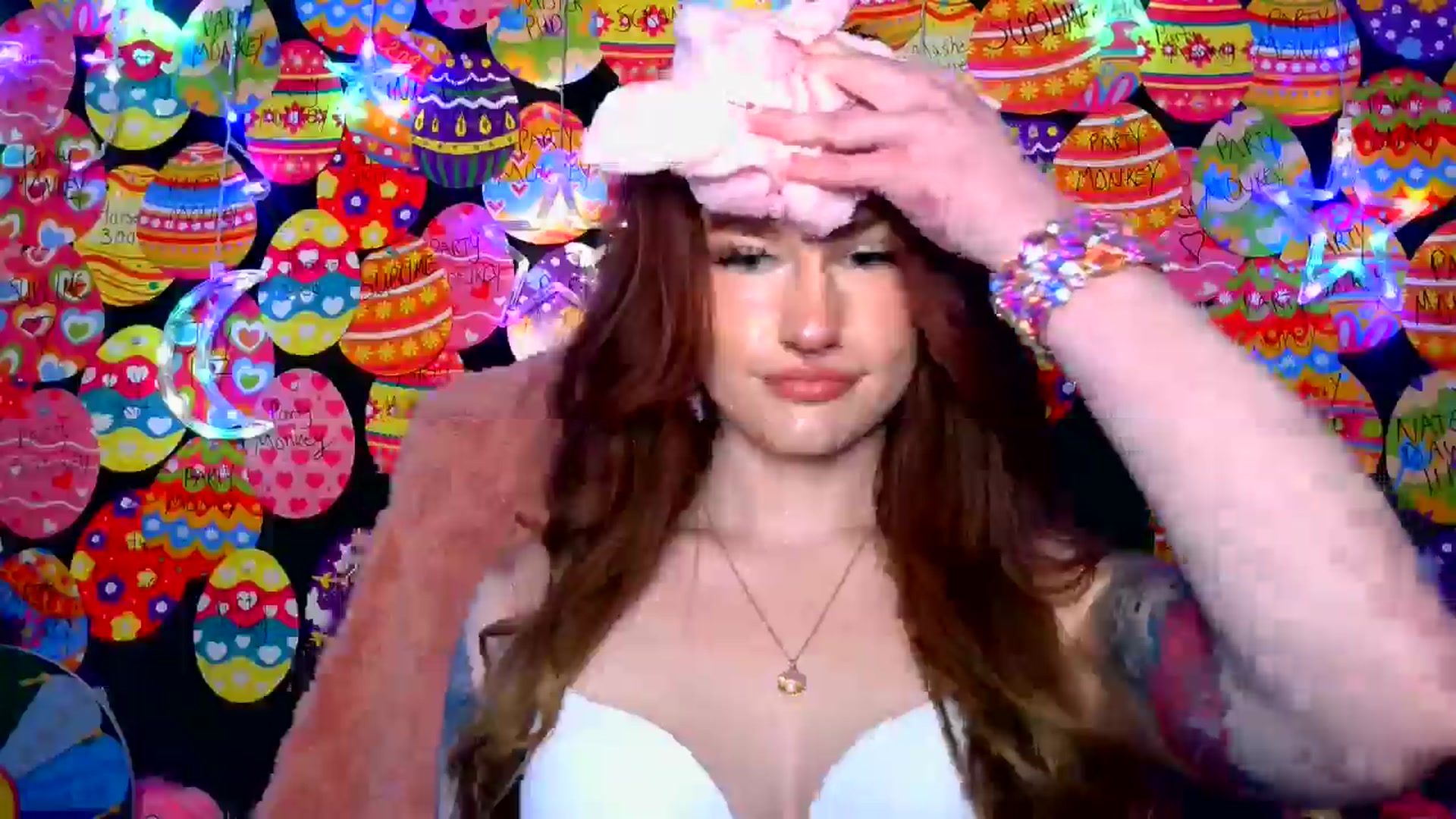 Gallery image thumbnail from RainStormin's myfreecams stream on, 04/13/2025, 02:05 image 10 of 20