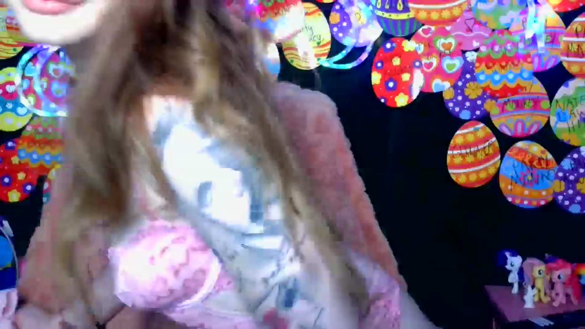 Gallery image thumbnail from RainStormin's myfreecams stream on, 04/13/2025, 07:30 image 3 of 20