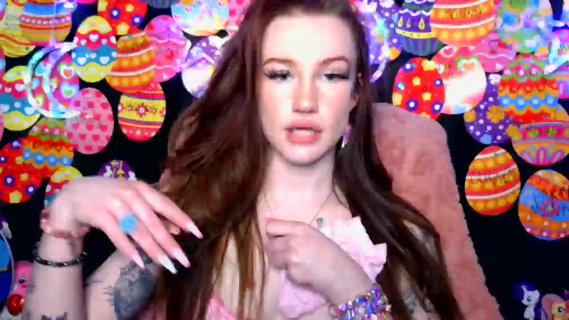 Gallery image thumbnail from RainStormin's myfreecams stream on, 04/13/2025, 07:44 image 12 of 20
