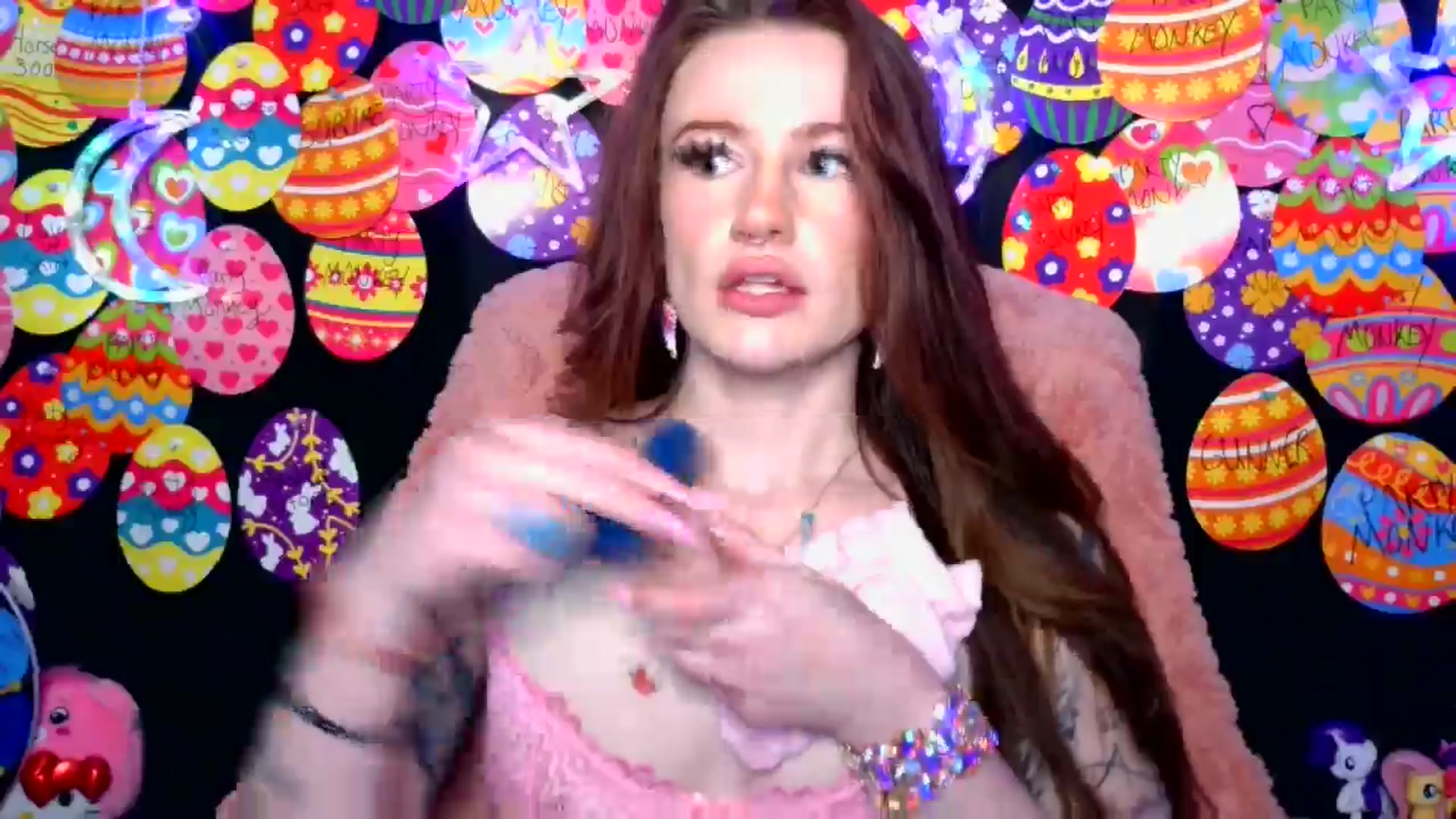 Gallery image thumbnail from RainStormin's myfreecams stream on, 04/13/2025, 07:44 image 10 of 20