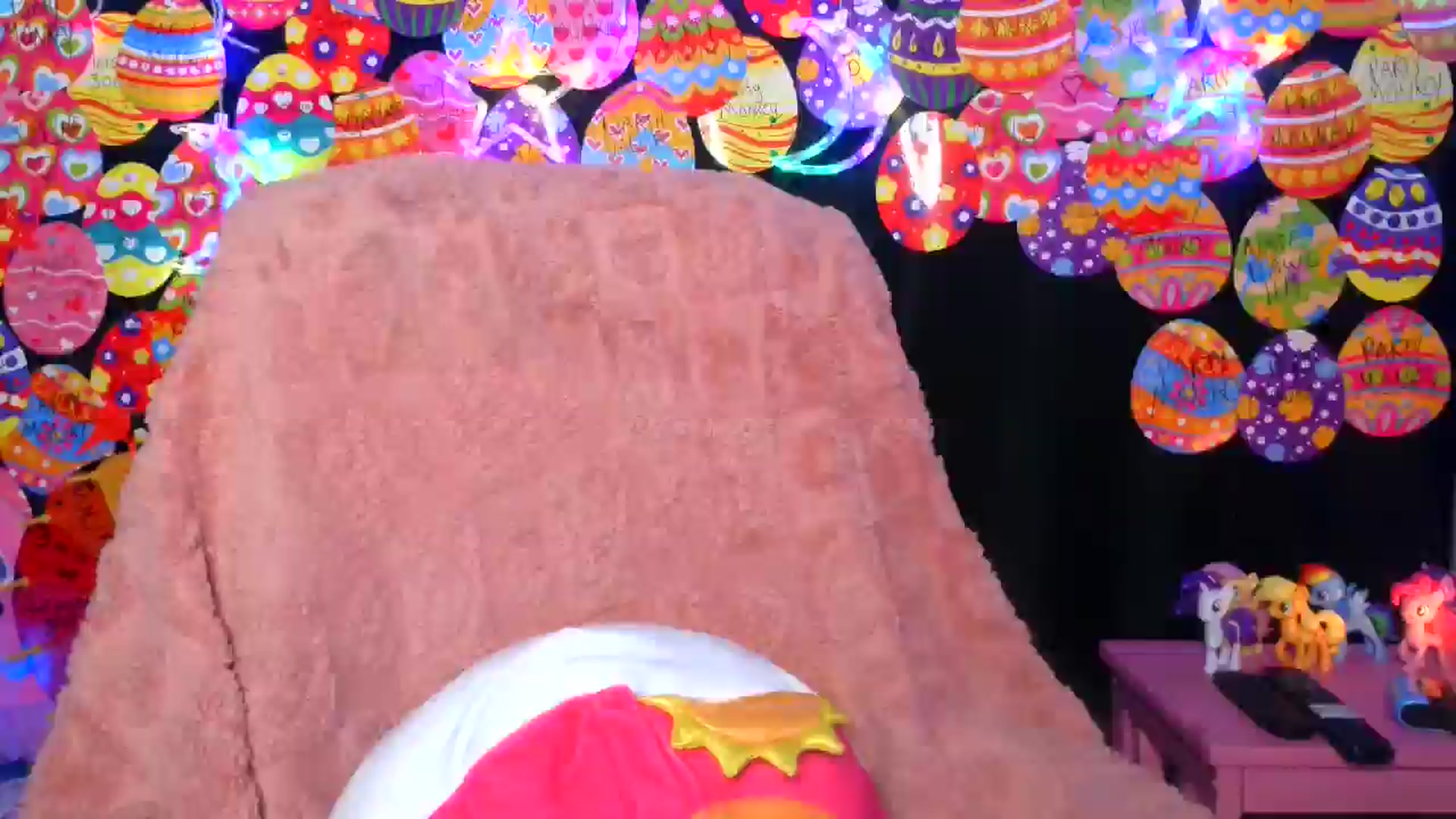 Gallery image thumbnail from RainStormin's myfreecams stream on, 04/14/2025, 05:02 image 12 of 20