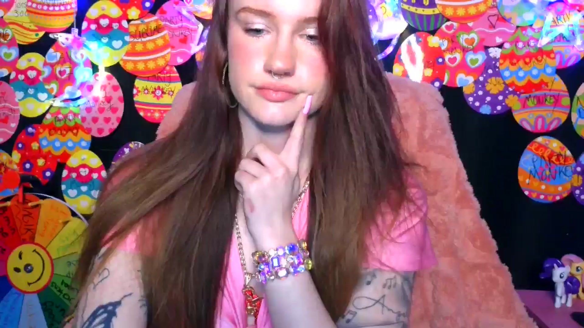 Gallery image thumbnail from RainStormin's myfreecams stream on, 04/14/2025, 09:07 image 11 of 20