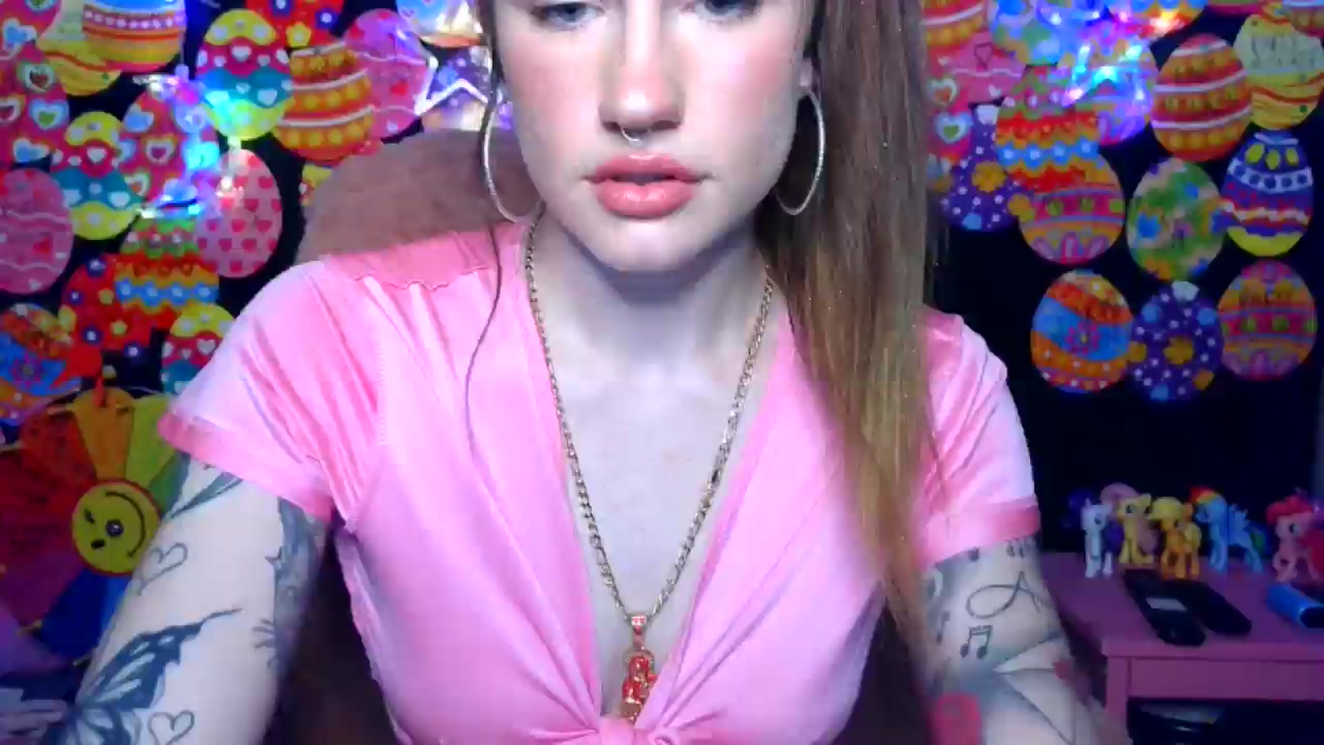 Gallery image thumbnail from RainStormin's myfreecams stream on, 04/14/2025, 11:18 image 8 of 20