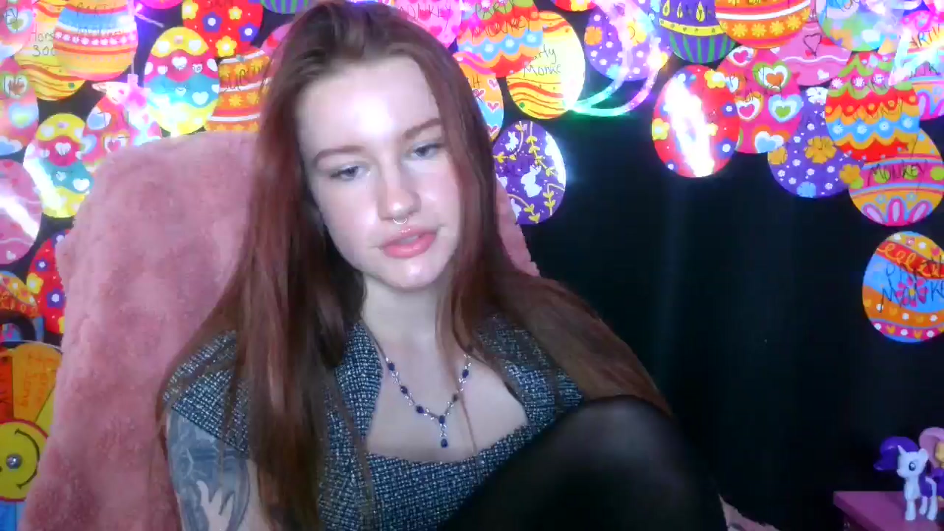 Gallery image thumbnail from RainStormin's myfreecams stream on, 04/15/2025, 17:25 image 10 of 20