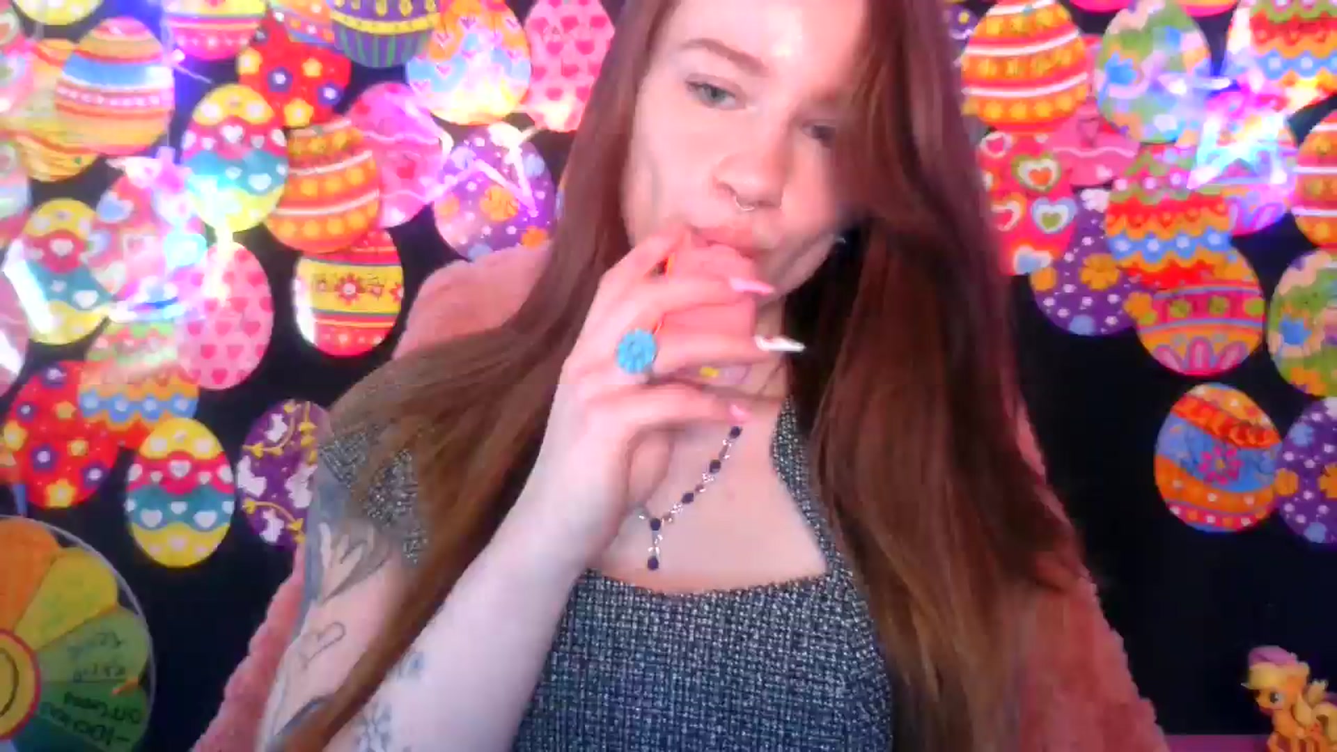 Gallery image thumbnail from RainStormin's myfreecams stream on, 04/15/2025, 17:25 image 17 of 20