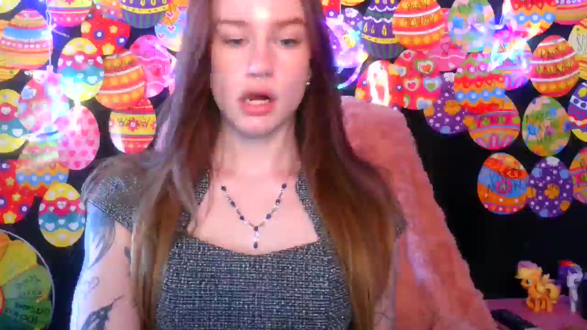 Gallery image thumbnail from RainStormin's myfreecams stream on, 04/15/2025, 19:20 image 4 of 20