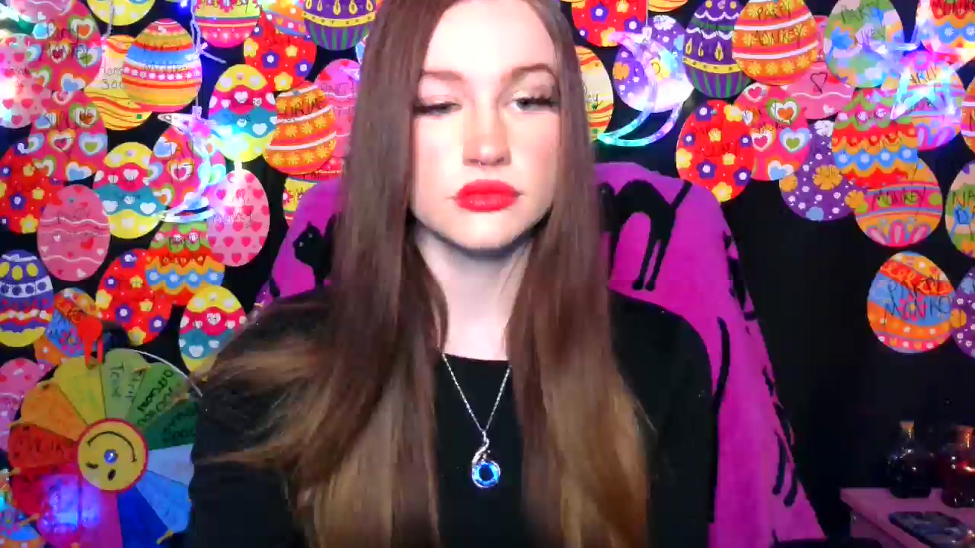 Gallery image thumbnail from RainStormin's myfreecams stream on, 04/17/2025, 06:37 image 16 of 20