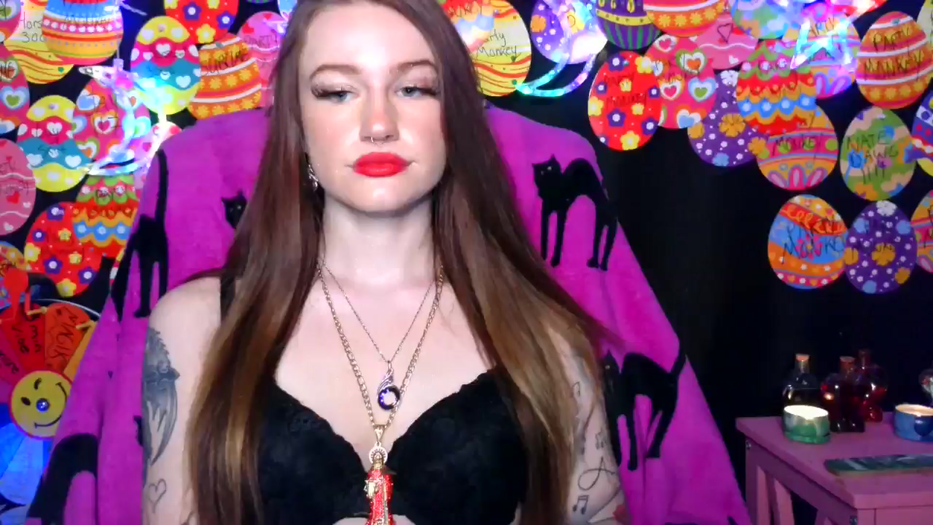 Gallery image thumbnail from RainStormin's myfreecams stream on, 04/17/2025, 09:22 image 19 of 20