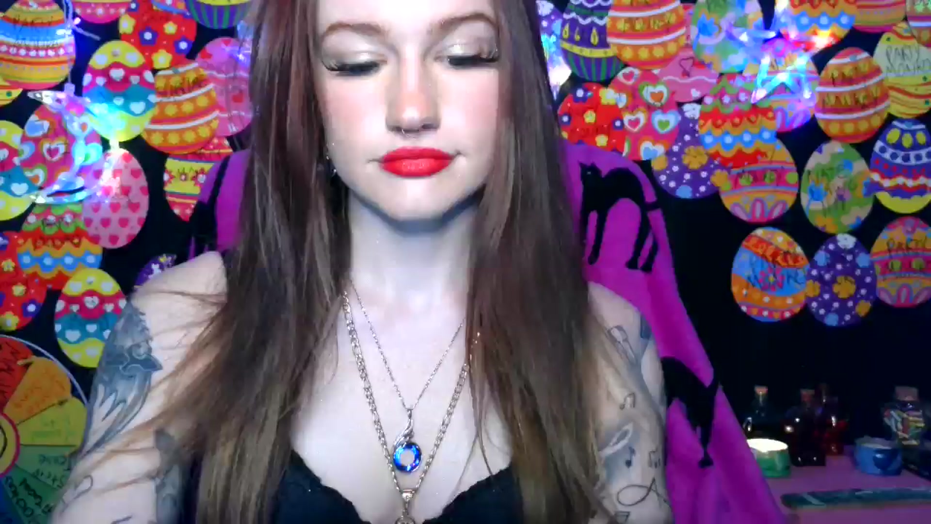Gallery image thumbnail from RainStormin's myfreecams stream on, 04/17/2025, 09:22 image 16 of 20