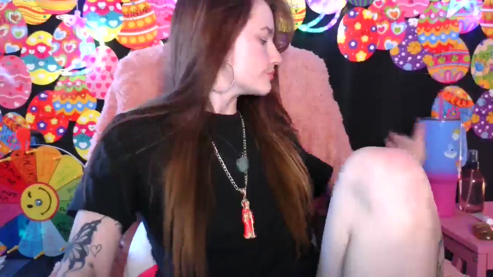 Gallery image thumbnail from RainStormin's myfreecams stream on, 04/17/2025, 18:55 image 14 of 20