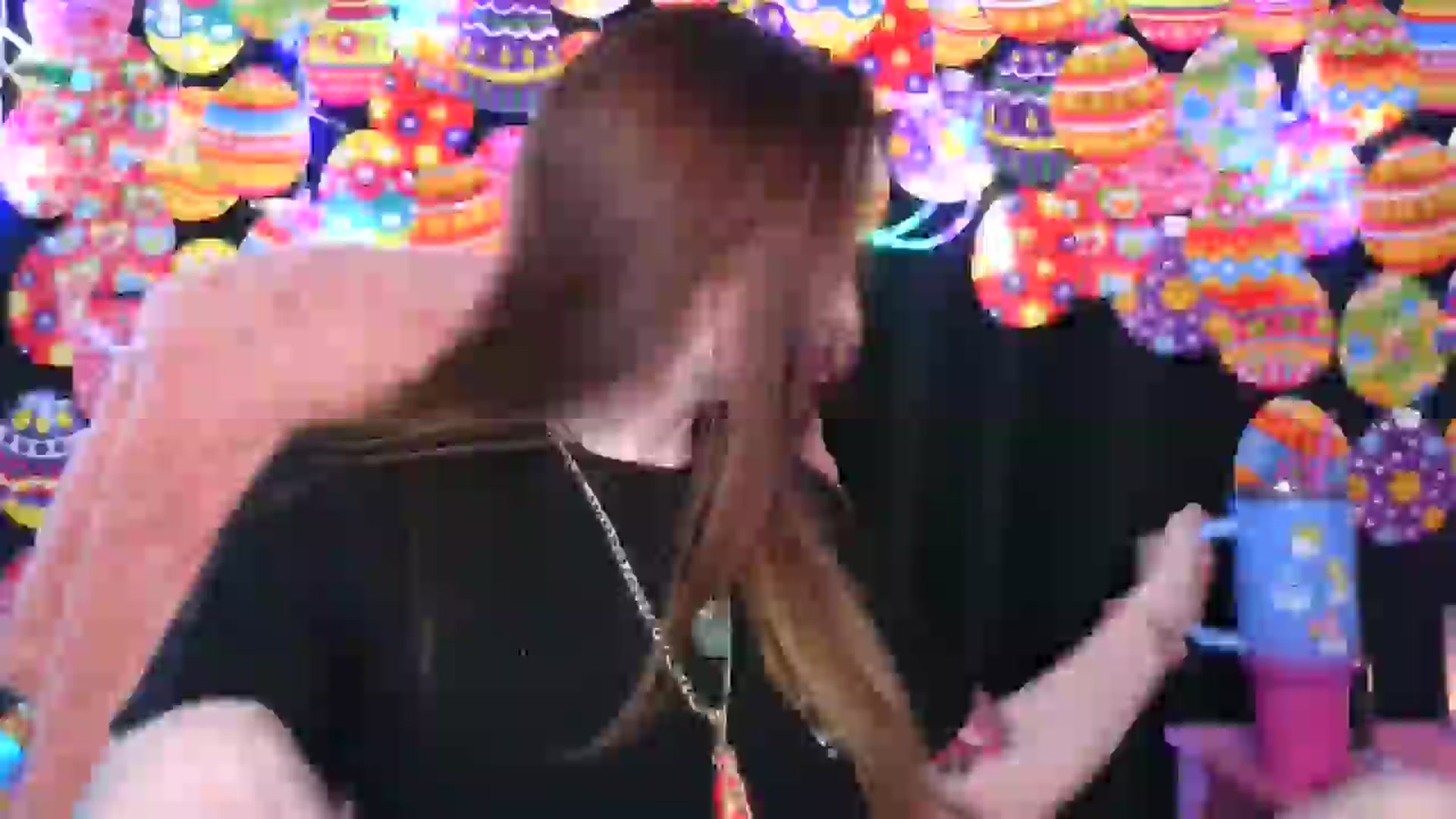 Gallery image thumbnail from RainStormin's myfreecams stream on, 04/17/2025, 19:27 image 19 of 20