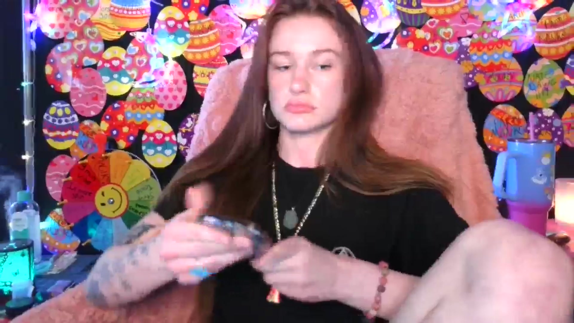 Gallery image thumbnail from RainStormin's myfreecams stream on, 04/17/2025, 21:12 image 11 of 20