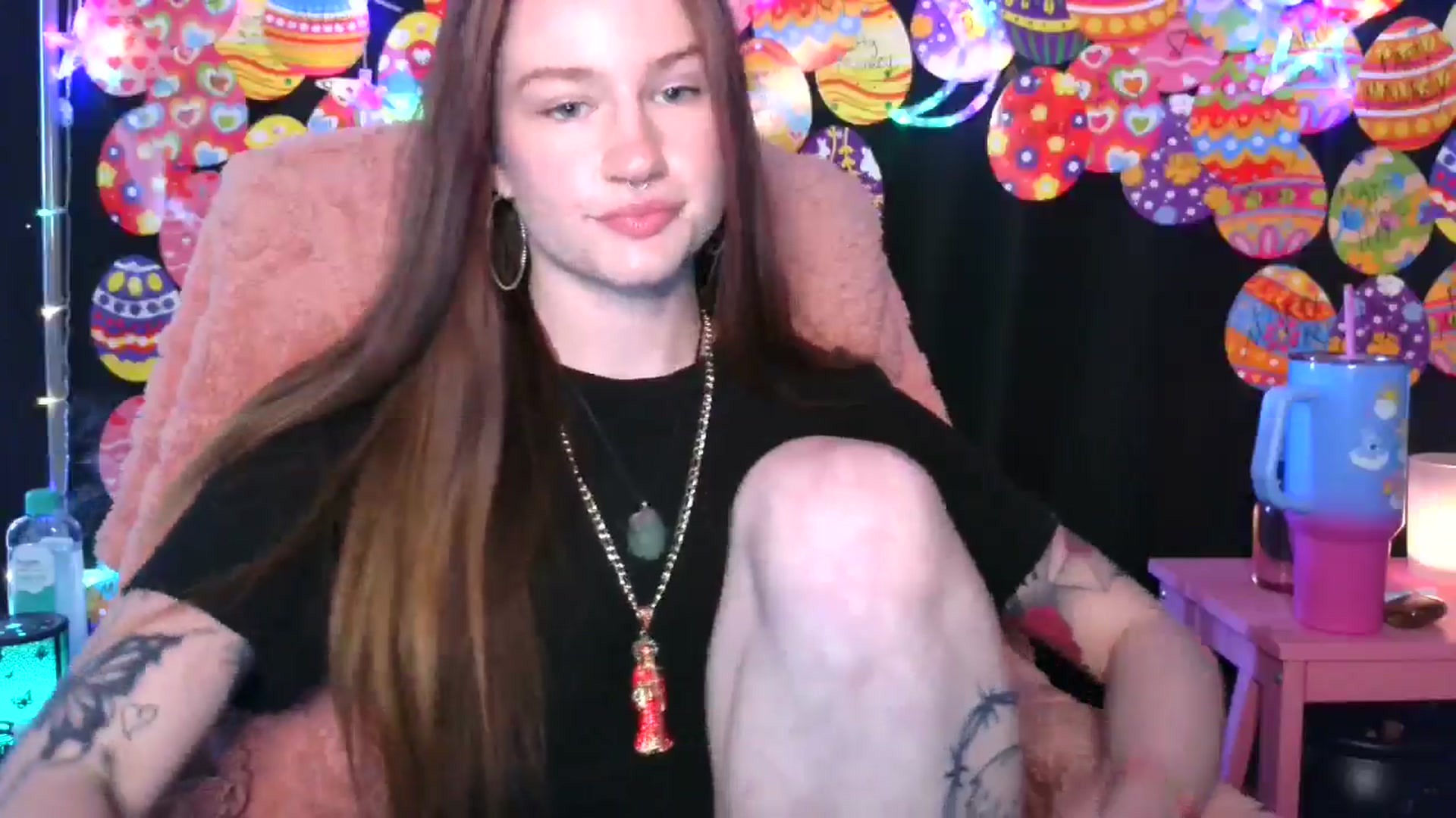 Gallery image thumbnail from RainStormin's myfreecams stream on, 04/17/2025, 21:12 image 9 of 20