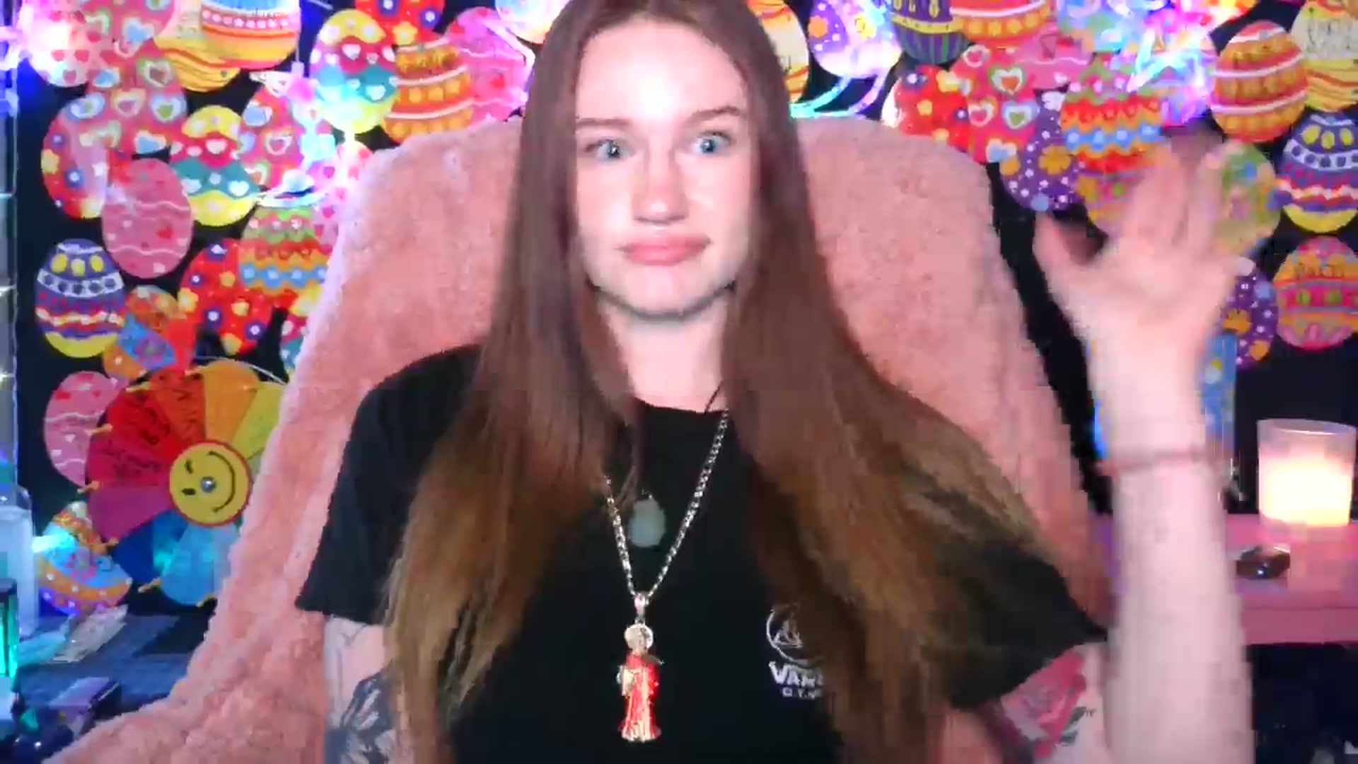 Gallery image thumbnail from RainStormin's myfreecams stream on, 04/17/2025, 21:12 image 4 of 20