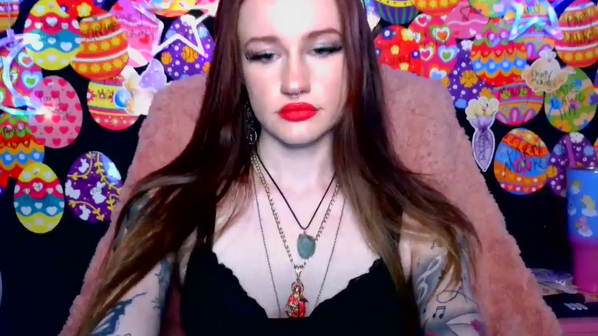 Gallery image thumbnail from RainStormin's myfreecams stream on, 04/19/2025, 06:27 image 16 of 20