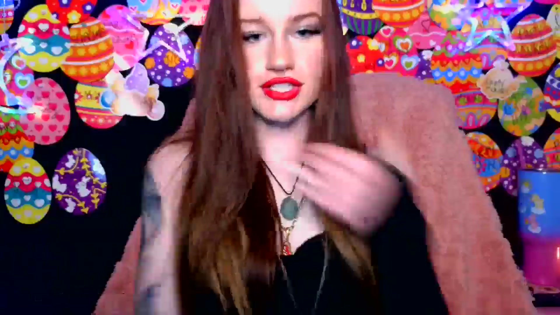 Gallery image thumbnail from RainStormin's myfreecams stream on, 04/19/2025, 06:27 image 9 of 20