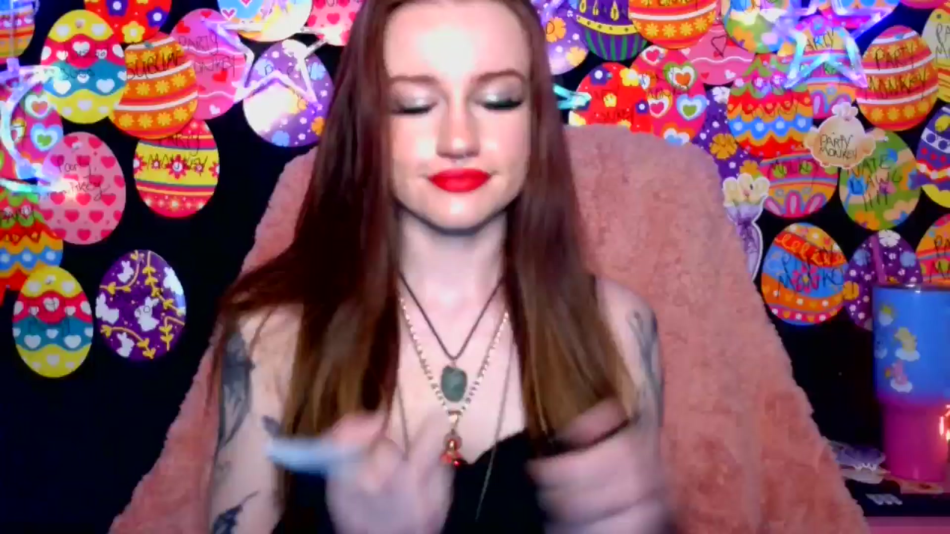 Gallery image thumbnail from RainStormin's myfreecams stream on, 04/19/2025, 06:27 image 6 of 20