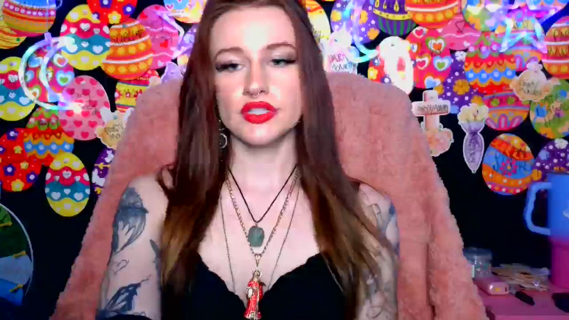 Gallery image thumbnail from RainStormin's myfreecams stream on, 04/19/2025, 08:00 image 8 of 20