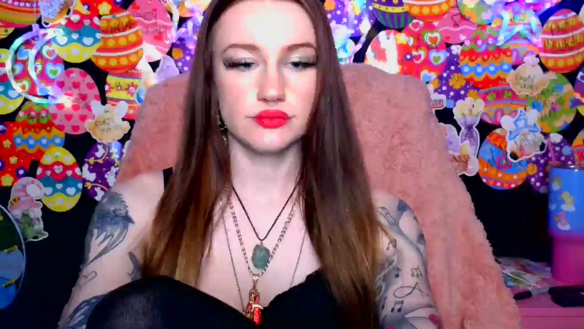 Gallery image thumbnail from RainStormin's myfreecams stream on, 04/19/2025, 09:13 image 6 of 20