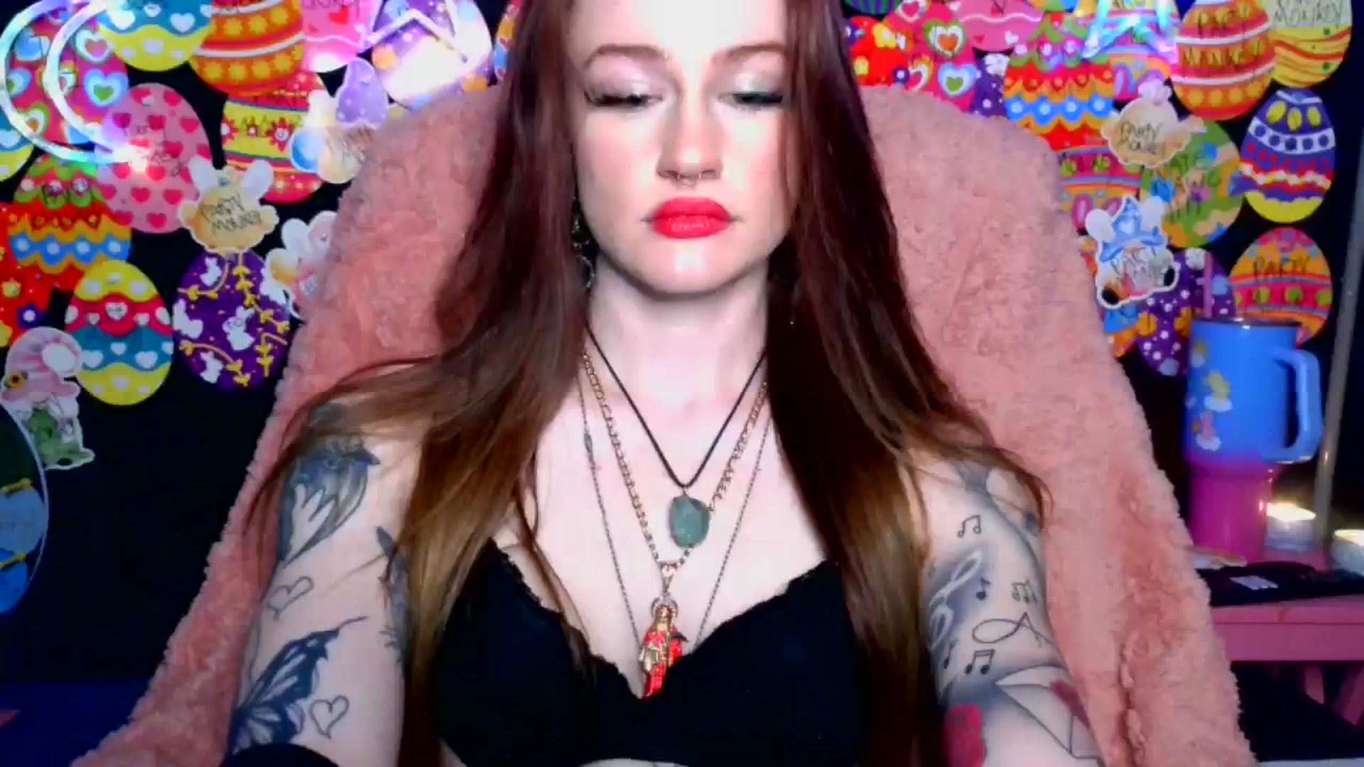 Gallery image thumbnail from RainStormin's myfreecams stream on, 04/19/2025, 09:13 image 17 of 20