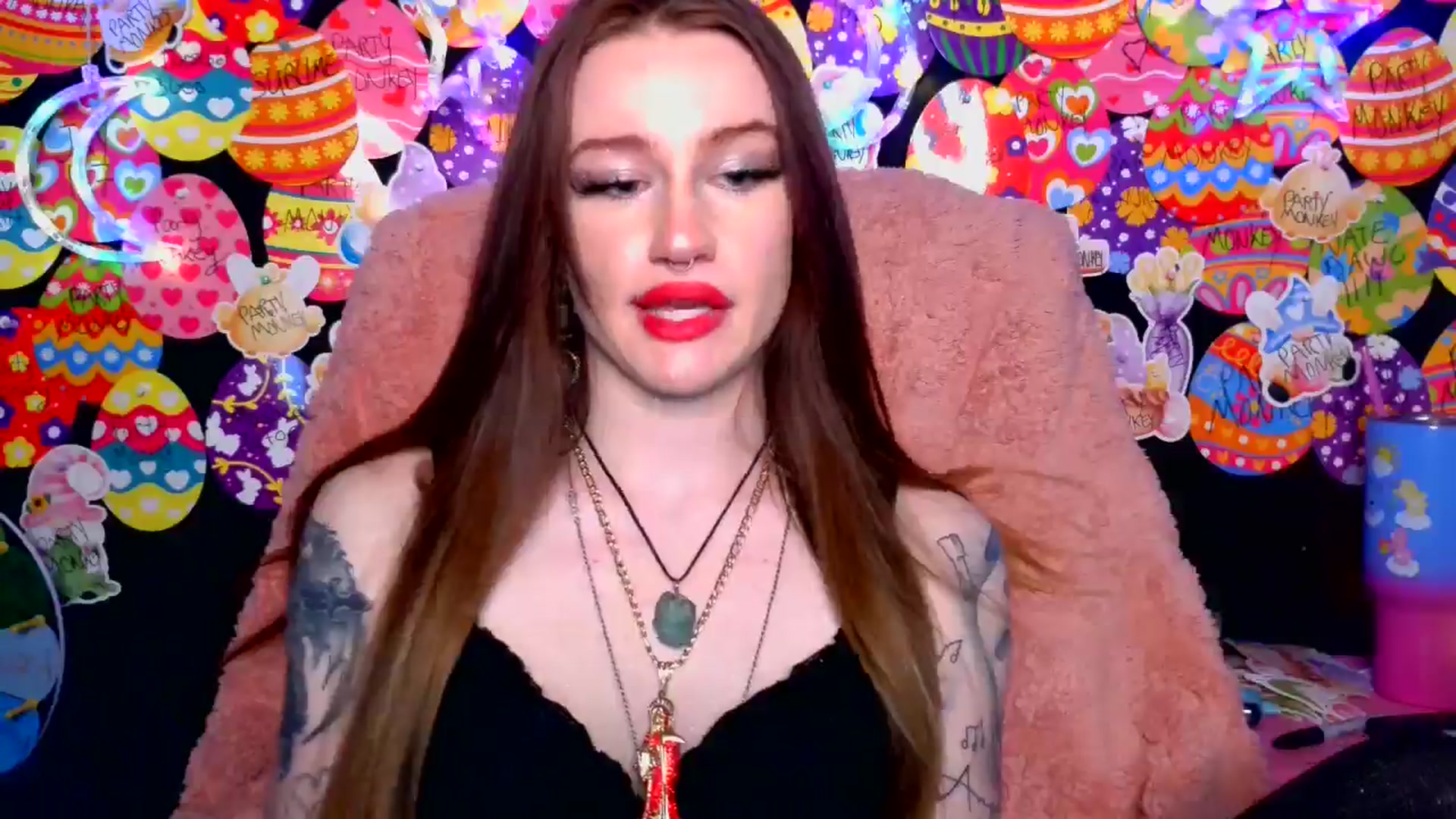 Gallery image thumbnail from RainStormin's myfreecams stream on, 04/19/2025, 09:13 image 4 of 20