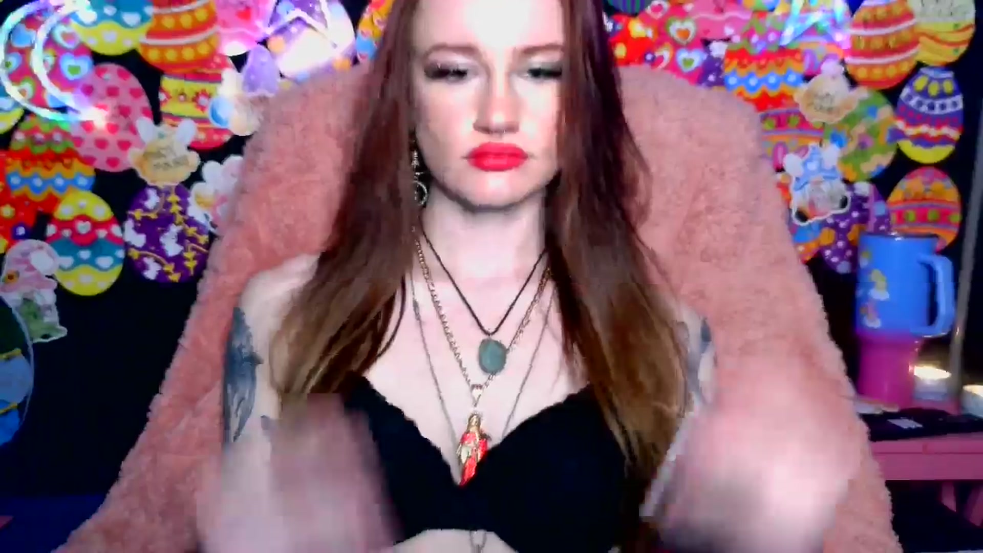 Gallery image thumbnail from RainStormin's myfreecams stream on, 04/19/2025, 09:13 image 16 of 20
