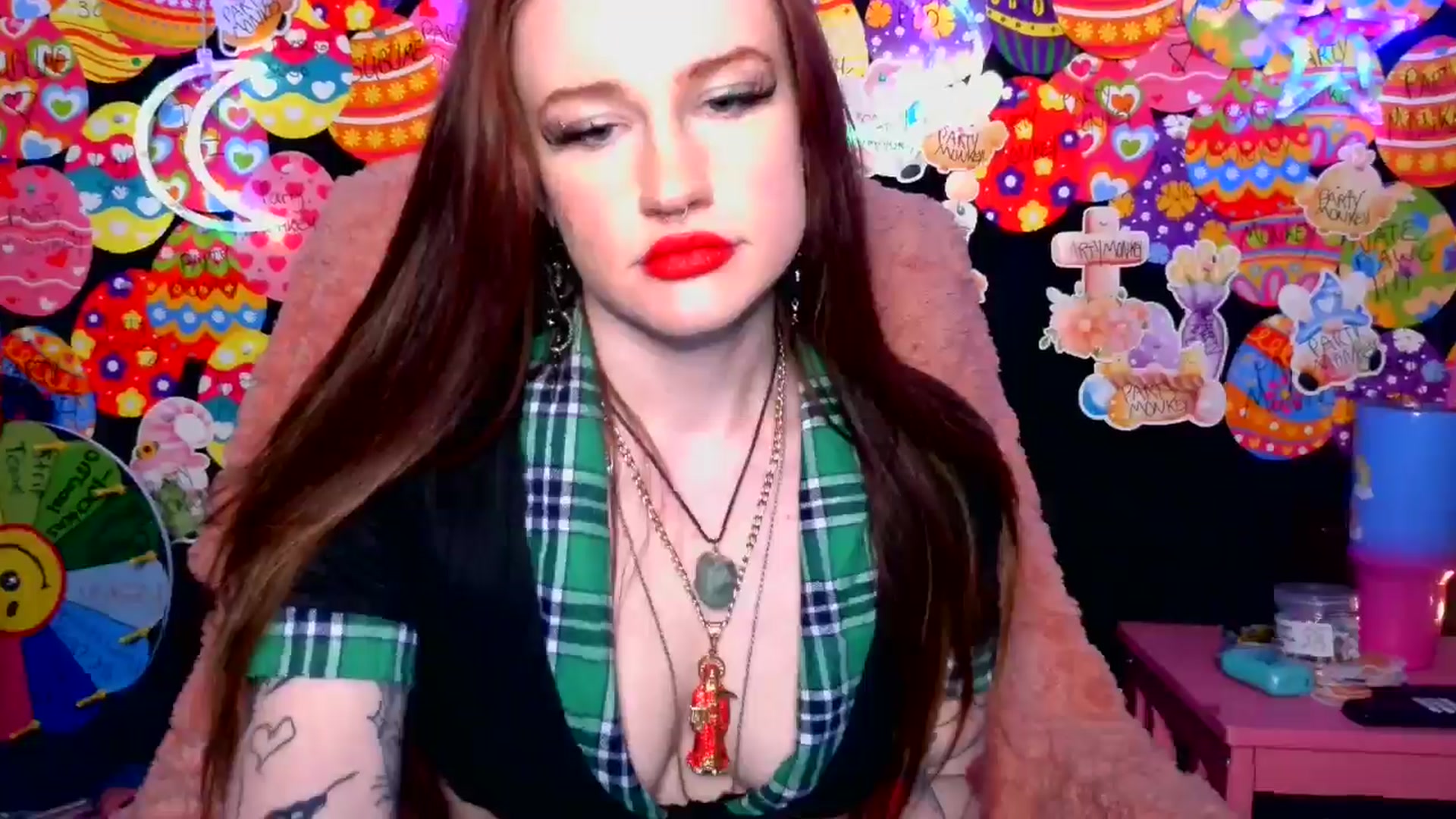 Gallery image thumbnail from RainStormin's myfreecams stream on, 04/19/2025, 09:33 image 19 of 20