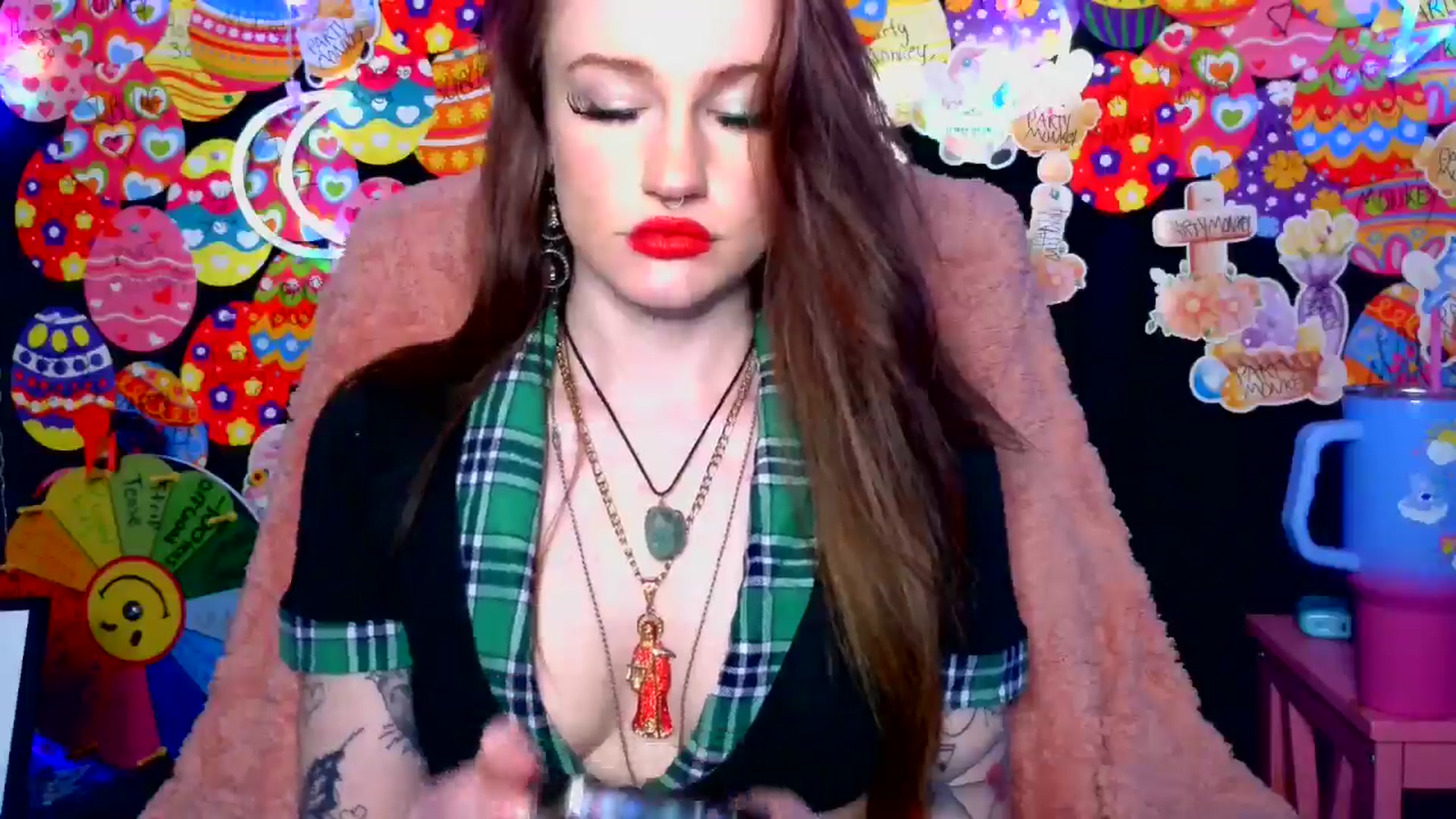 Gallery image thumbnail from RainStormin's myfreecams stream on, 04/19/2025, 10:24 image 4 of 20