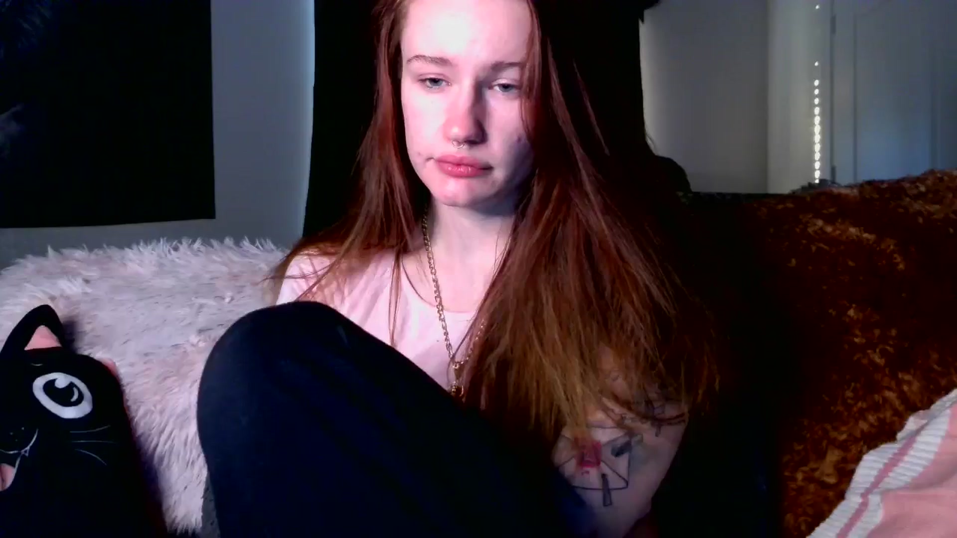 Gallery image thumbnail from RainStormin's myfreecams stream on, 04/20/2025, 02:01 image 6 of 20