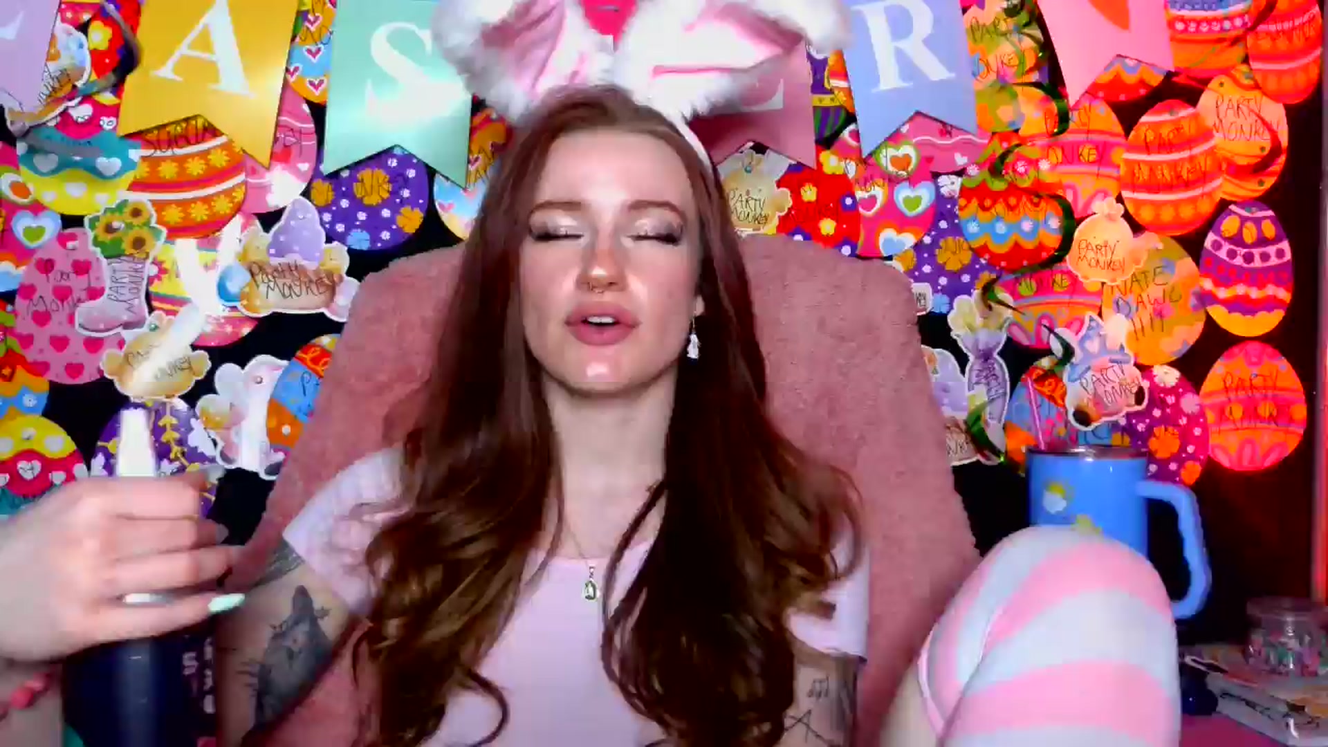 Gallery image thumbnail from RainStormin's myfreecams stream on, 04/21/2025, 05:02 image 1 of 20
