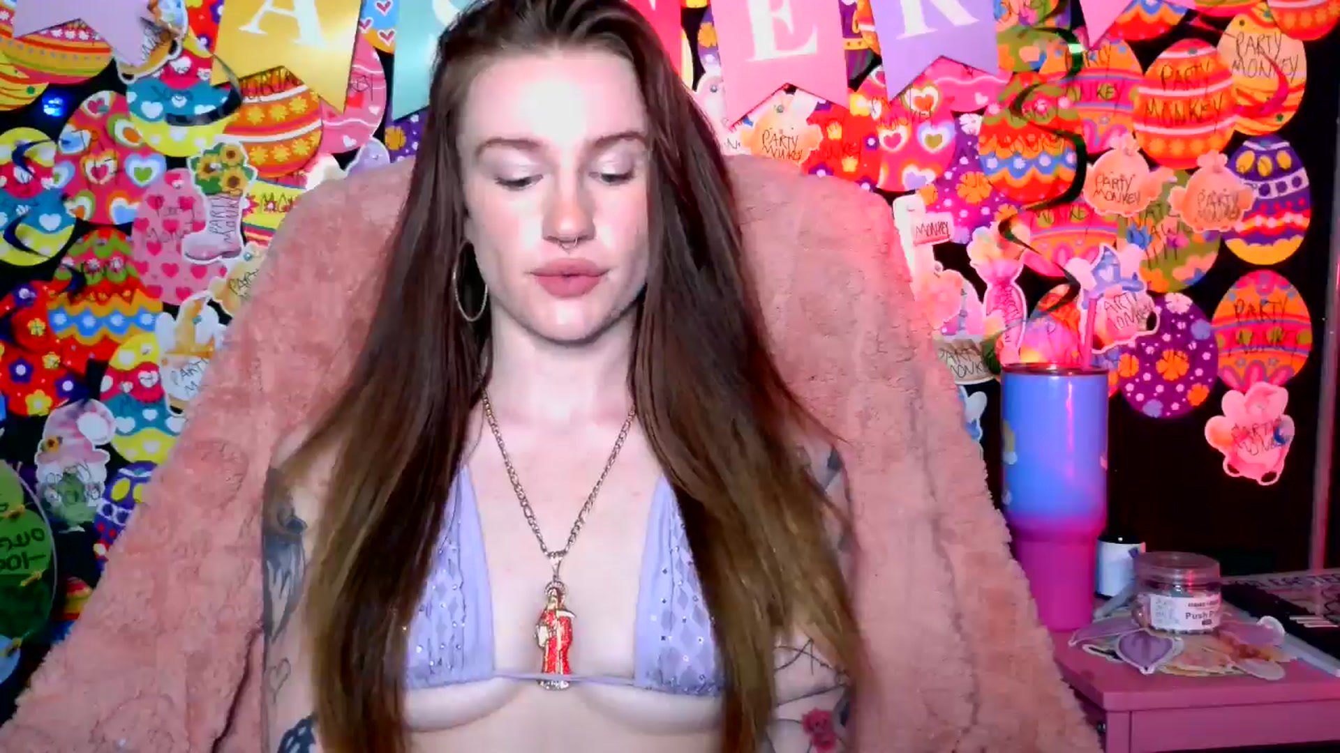 Gallery image thumbnail from RainStormin's myfreecams stream on, 04/23/2025, 09:40 image 15 of 20