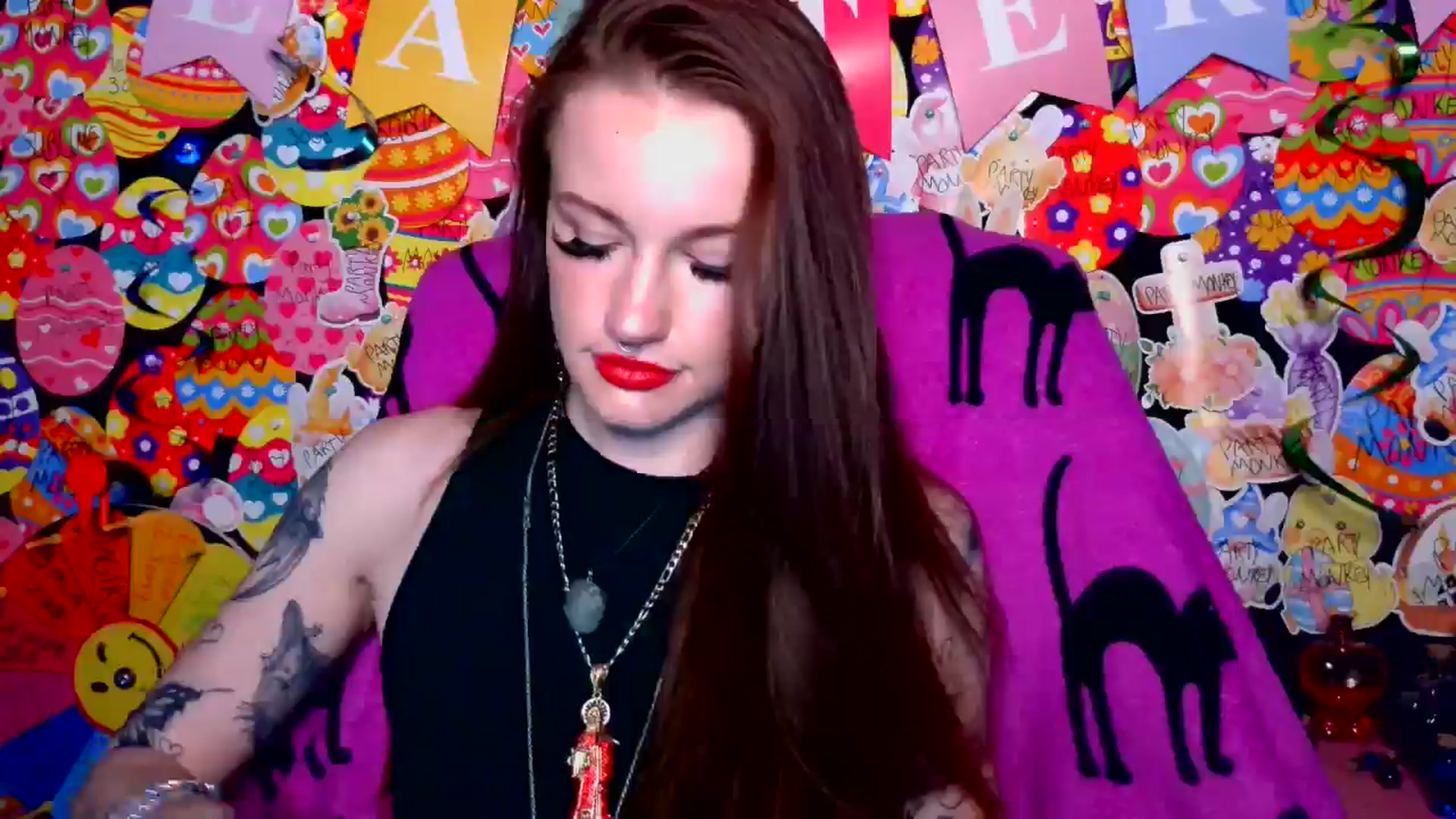 Gallery image thumbnail from RainStormin's myfreecams stream on, 04/24/2025, 09:43 image 12 of 20