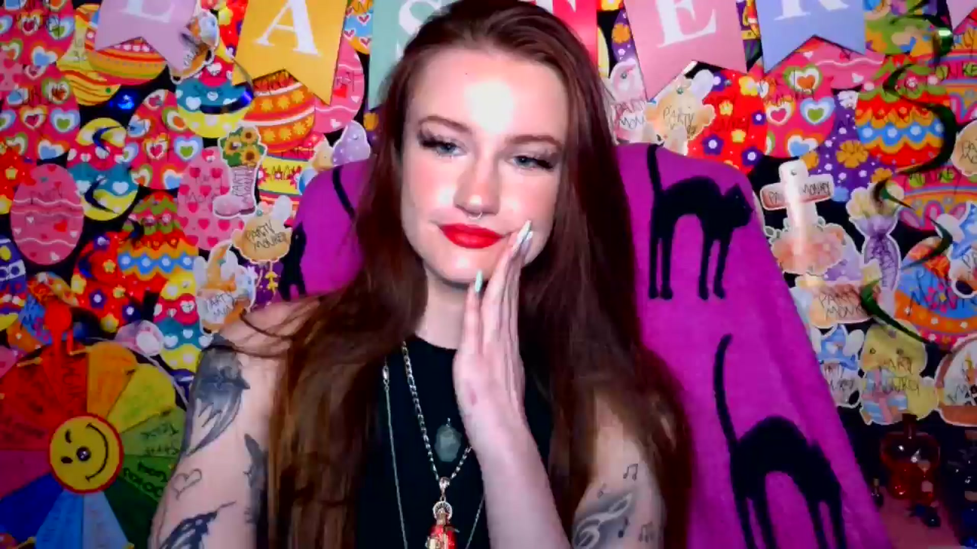 Gallery image thumbnail from RainStormin's myfreecams stream on, 04/24/2025, 09:43 image 15 of 20