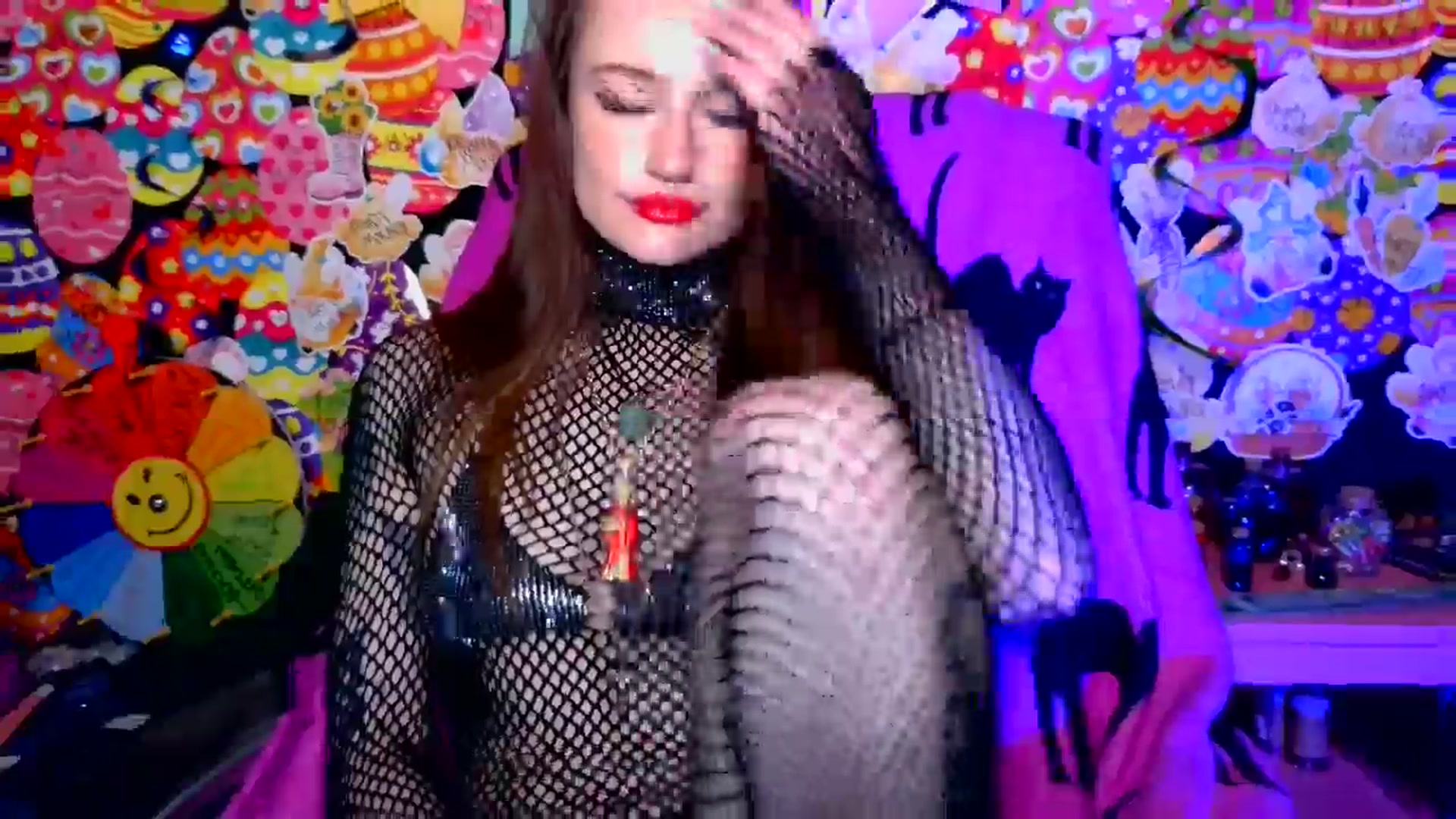 Gallery image thumbnail from RainStormin's myfreecams stream on, 04/24/2025, 11:10 image 16 of 20