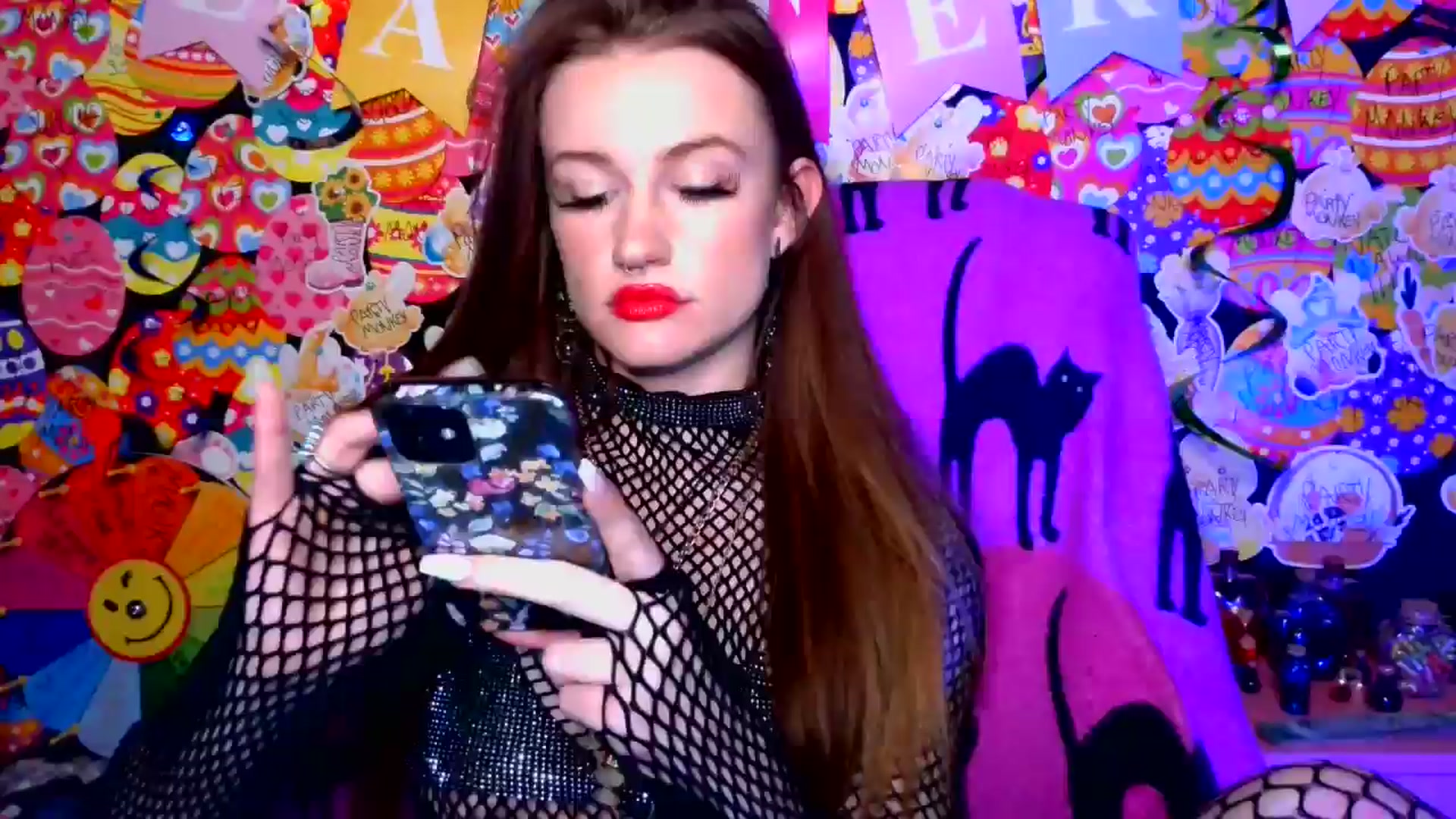 Gallery image thumbnail from RainStormin's myfreecams stream on, 04/24/2025, 11:10 image 12 of 20