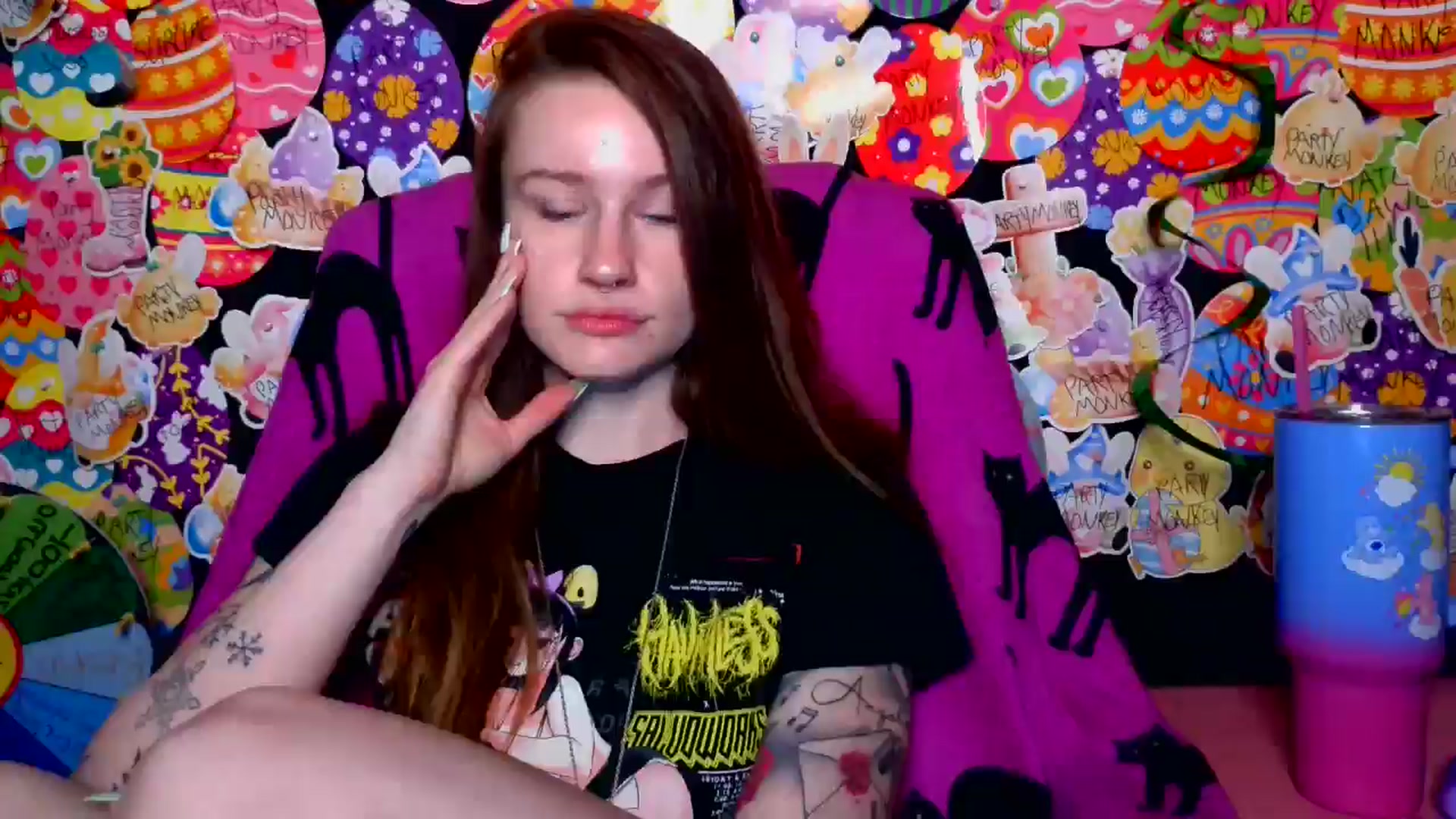 Gallery image thumbnail from RainStormin's myfreecams stream on, 04/27/2025, 08:20 image 12 of 20