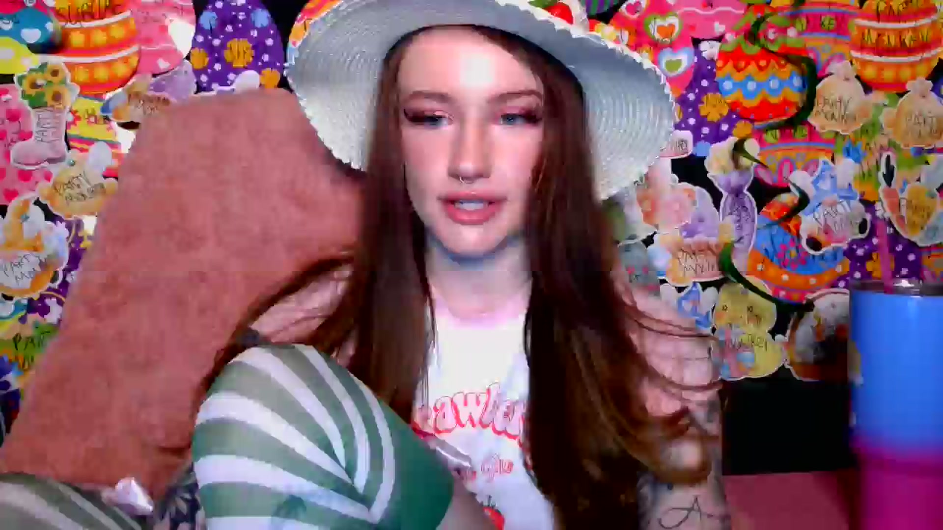 Gallery image thumbnail from RainStormin's myfreecams stream on, 04/28/2025, 06:10 image 1 of 20
