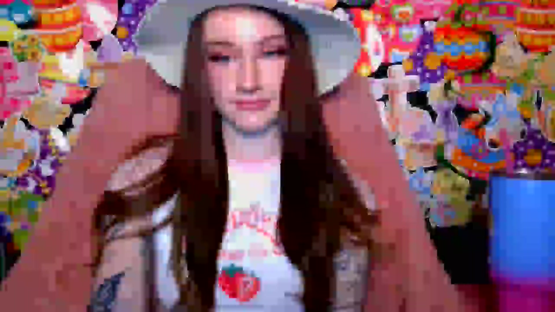 Gallery image thumbnail from RainStormin's myfreecams stream on, 04/28/2025, 06:10 image 15 of 20