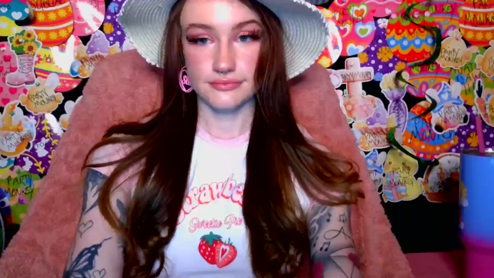 Gallery image thumbnail from RainStormin's myfreecams stream on, 04/28/2025, 06:10 image 3 of 20