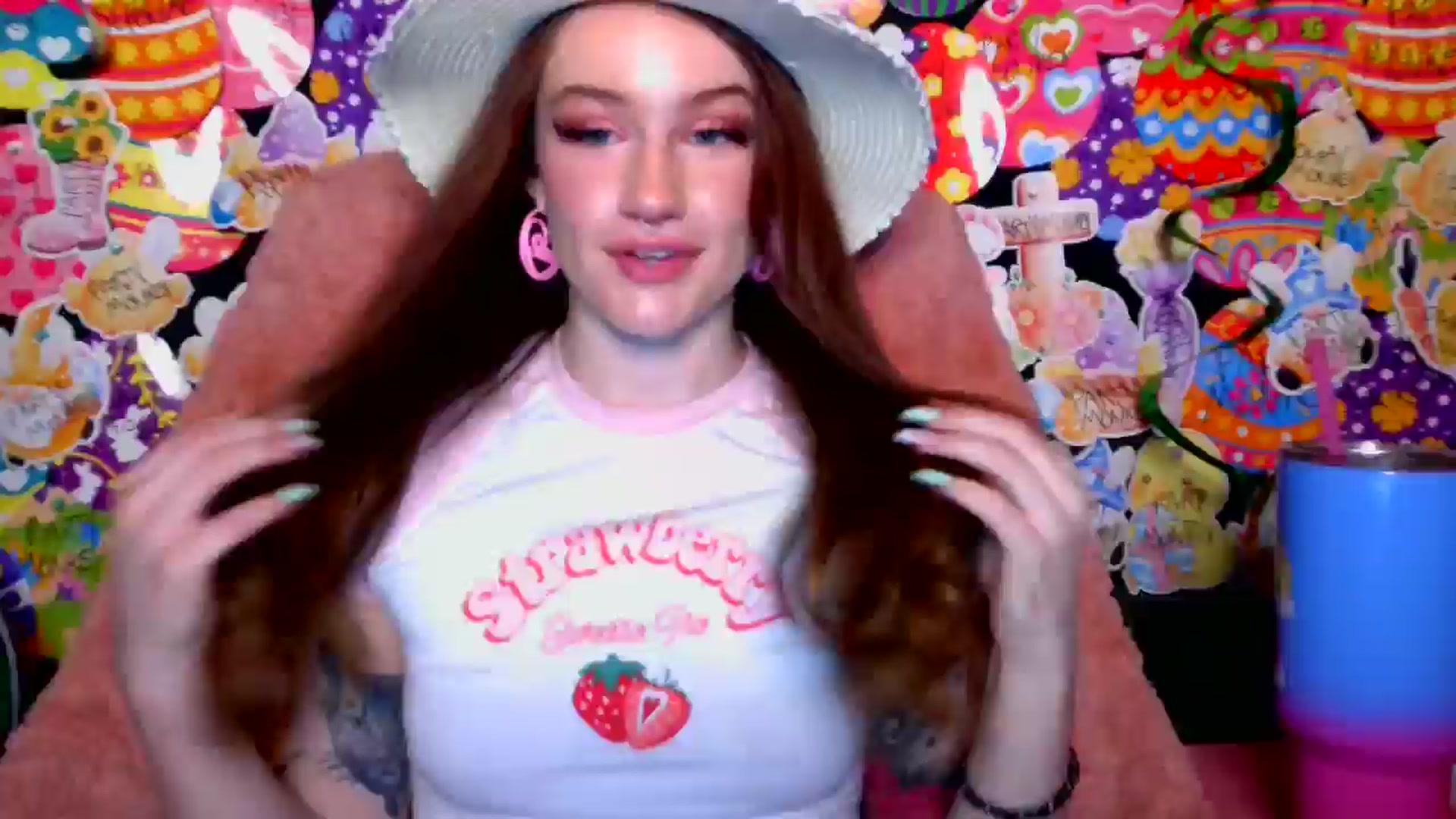 Gallery image thumbnail from RainStormin's myfreecams stream on, 04/28/2025, 06:10 image 20 of 20