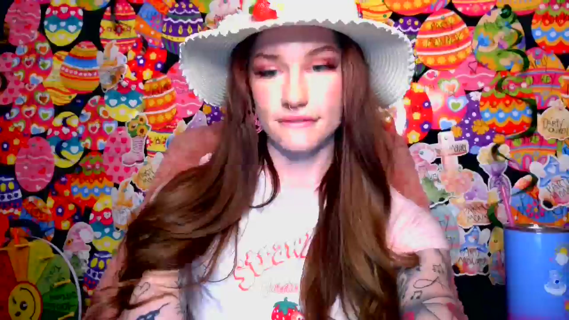 Gallery image thumbnail from RainStormin's myfreecams stream on, 04/28/2025, 08:36 image 8 of 20