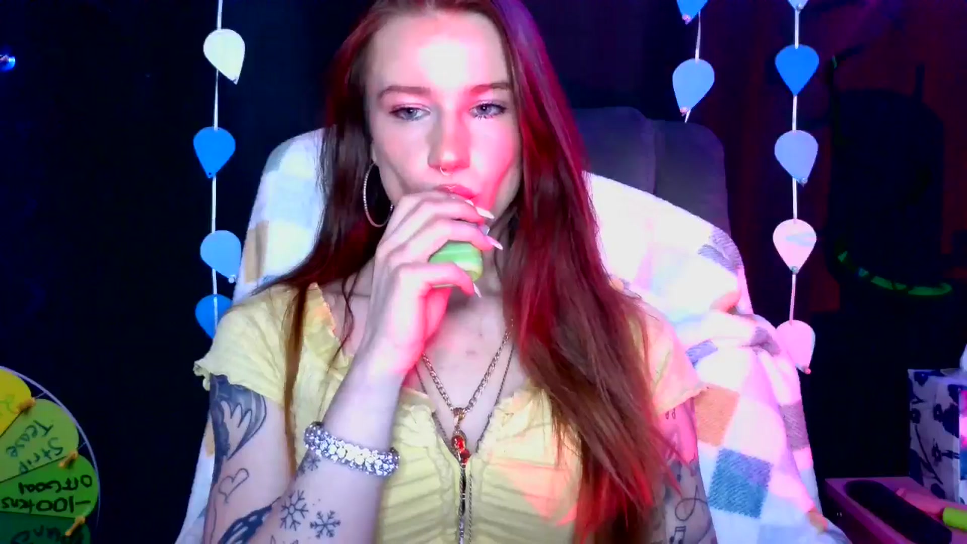 Gallery image thumbnail from RainStormin's myfreecams stream on, 05/02/2025, 09:25 image 12 of 20