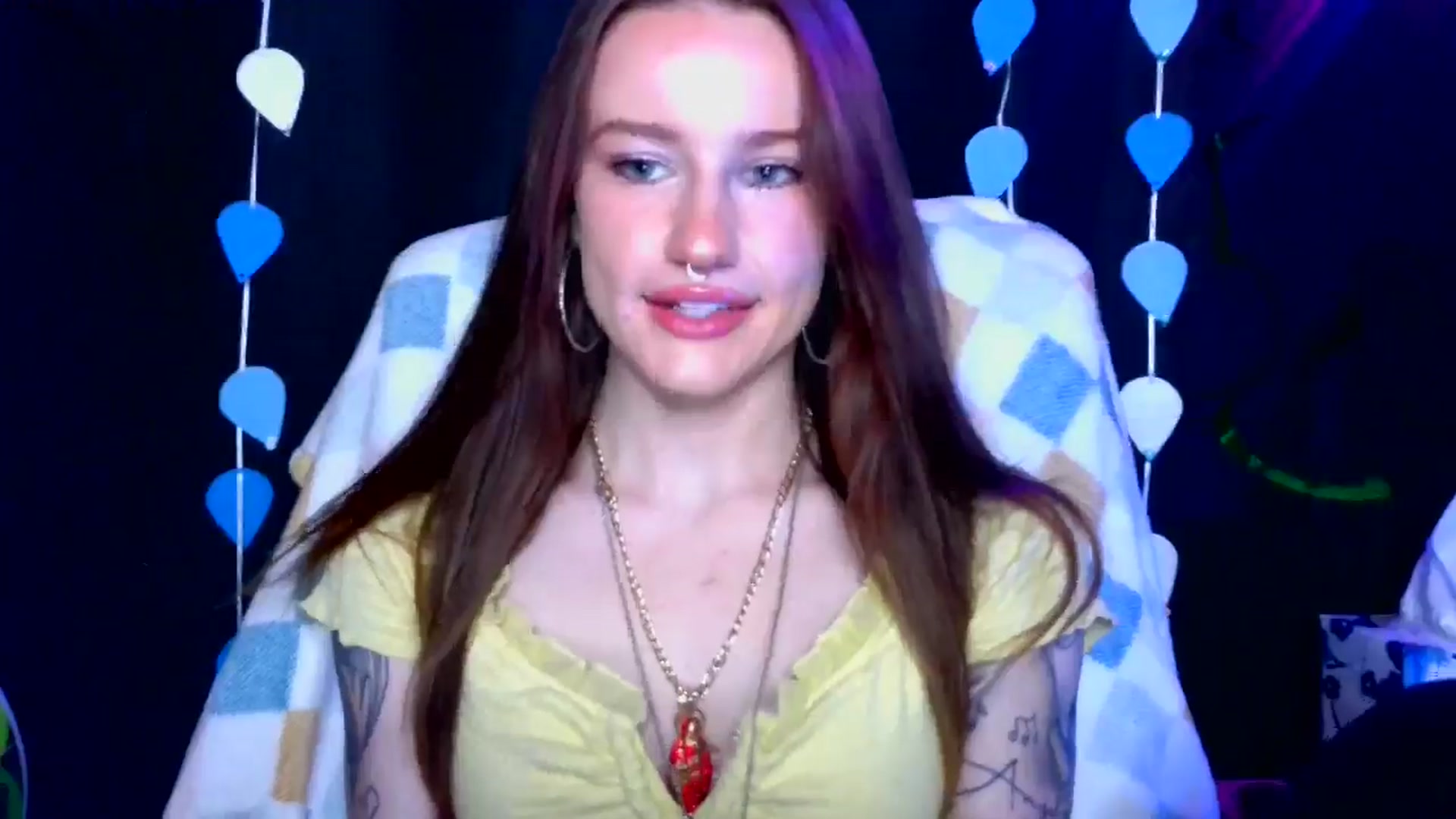 Gallery image thumbnail from RainStormin's myfreecams stream on, 05/02/2025, 09:25 image 5 of 20