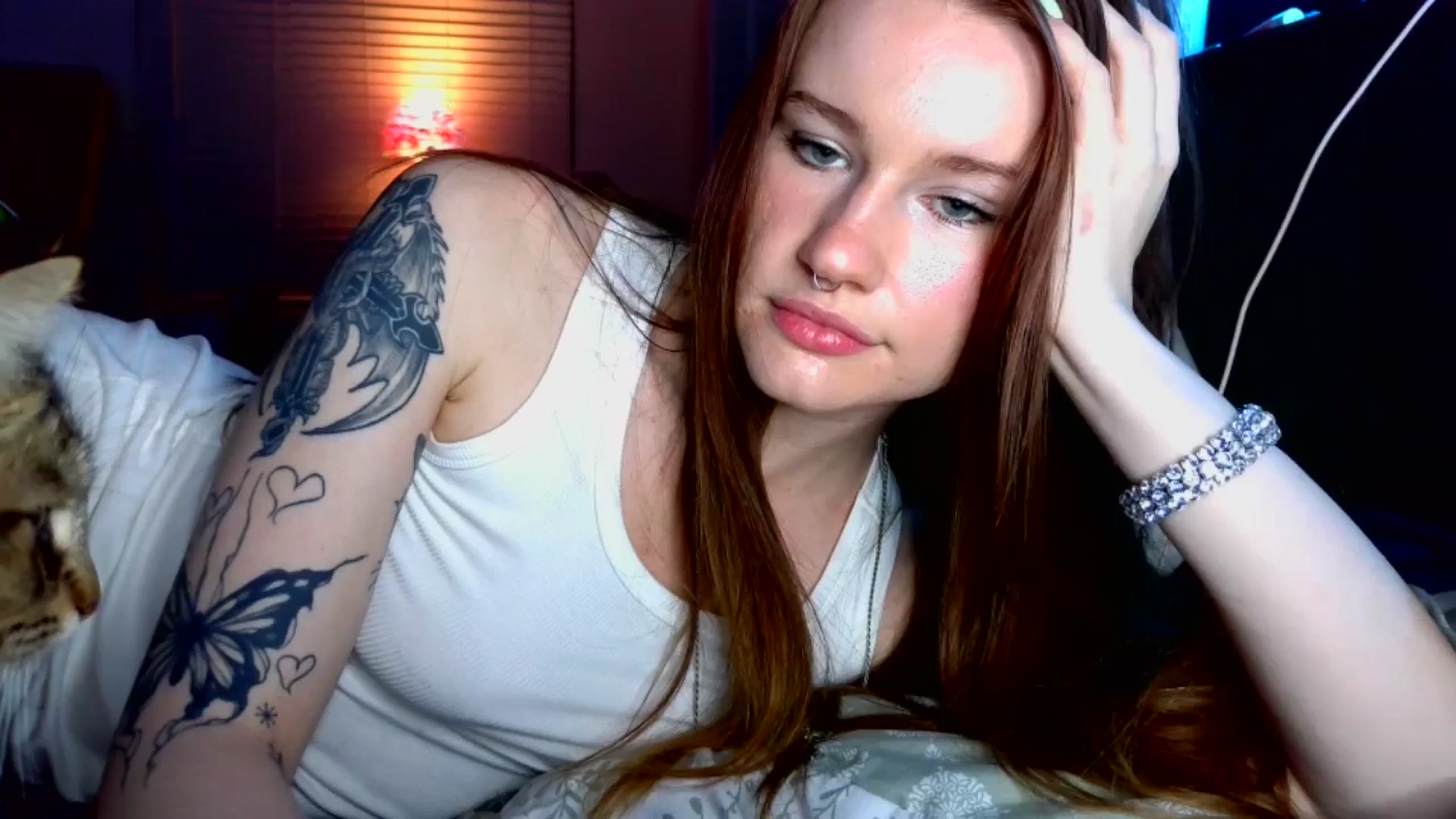 Gallery image thumbnail from RainStormin's myfreecams stream on, 05/07/2025, 08:57 image 13 of 20