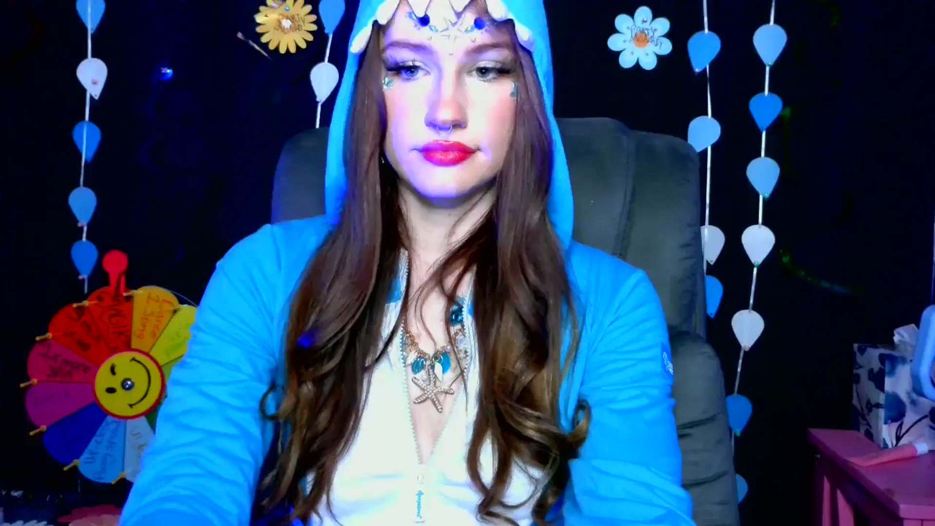 Gallery image thumbnail from RainStormin's myfreecams stream on, 05/08/2025, 06:42 image 2 of 20