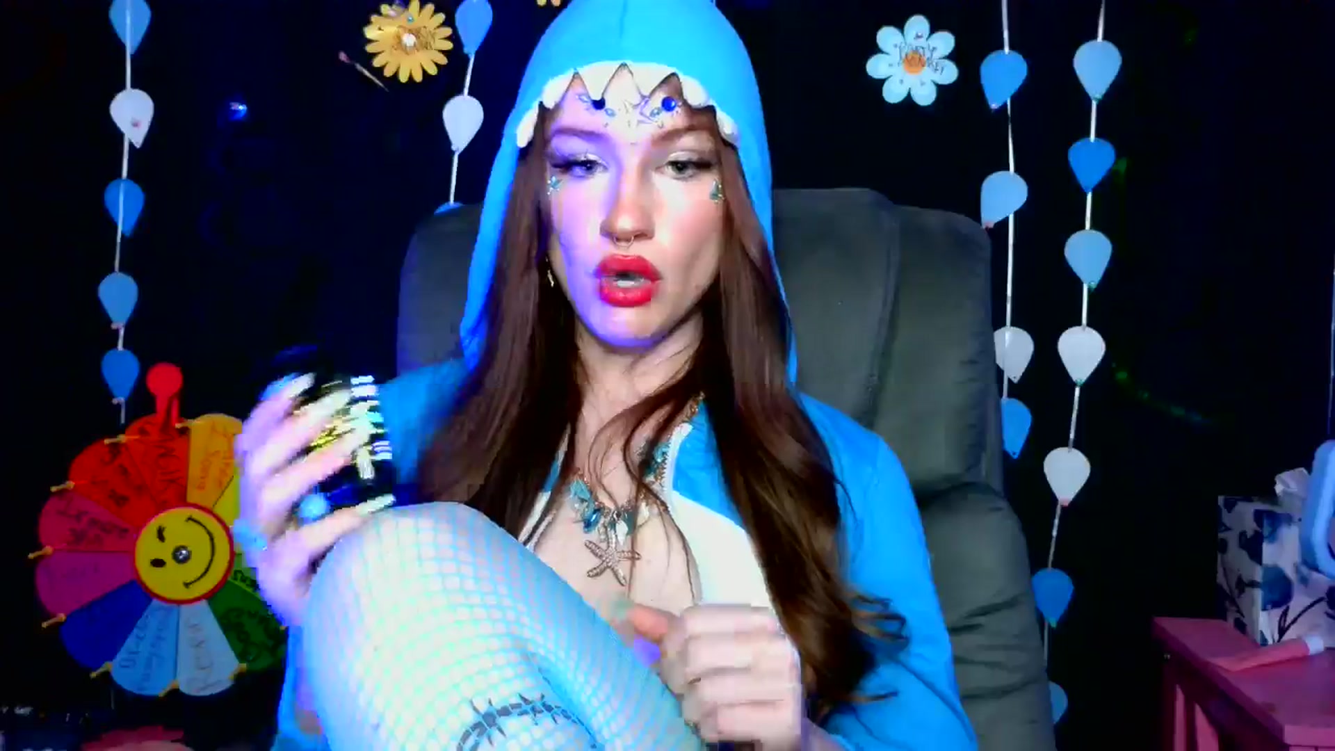 Gallery image thumbnail from RainStormin's myfreecams stream on, 05/08/2025, 06:42 image 3 of 20