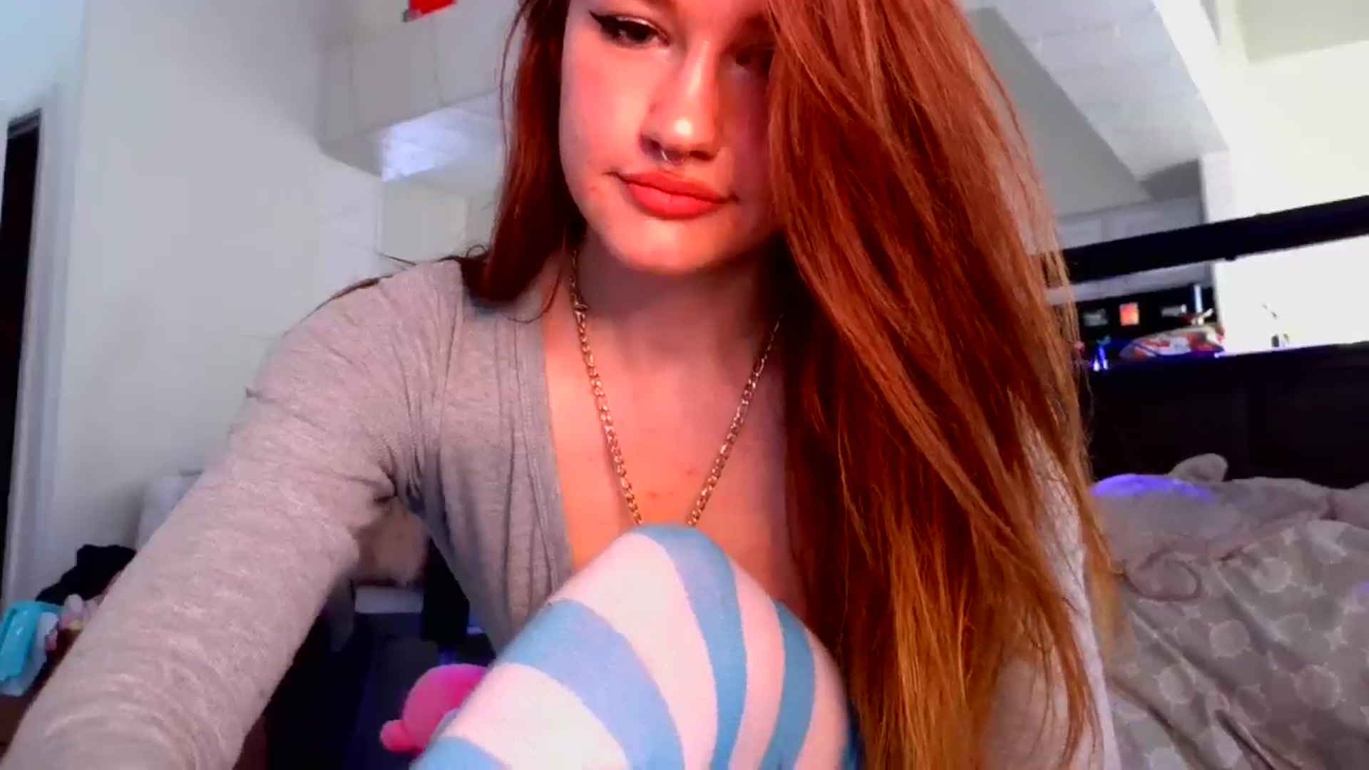 Gallery image thumbnail from RainStormin's myfreecams stream on, 05/11/2025, 17:09 image 17 of 20