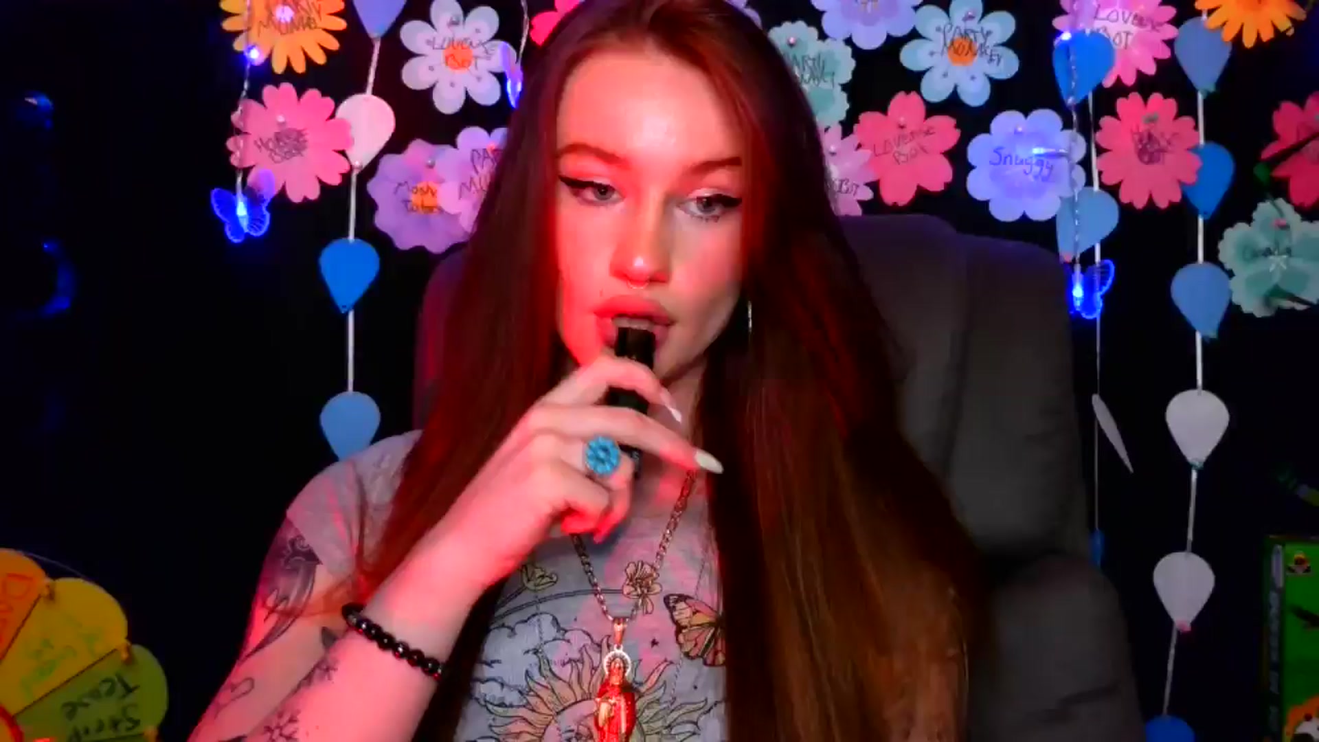 Gallery image thumbnail from RainStormin's myfreecams stream on, 05/15/2025, 06:42 image 10 of 20