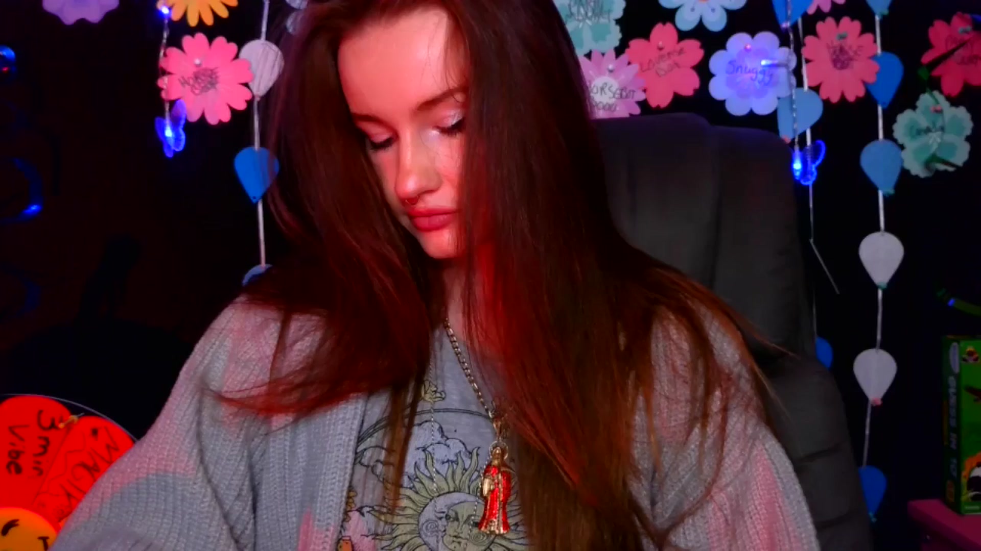Gallery image thumbnail from RainStormin's myfreecams stream on, 05/15/2025, 07:41 image 17 of 20